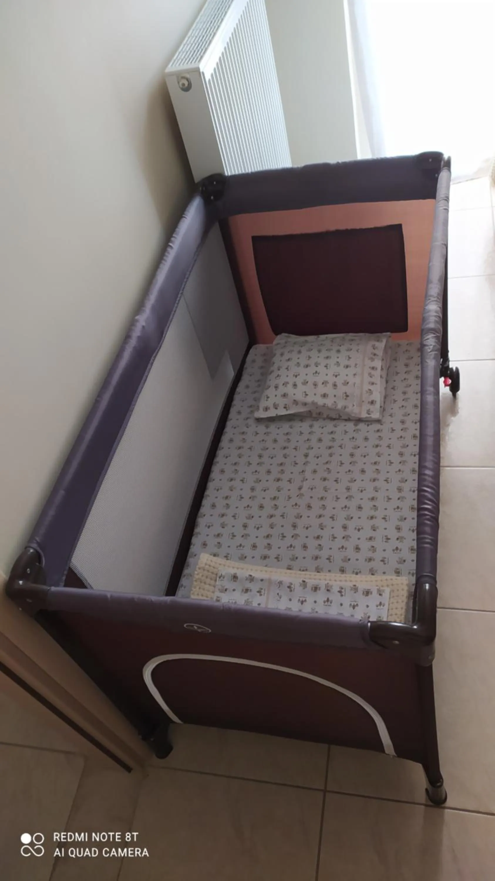 cot, Bed in A&J Apartments or Rooms athens airport