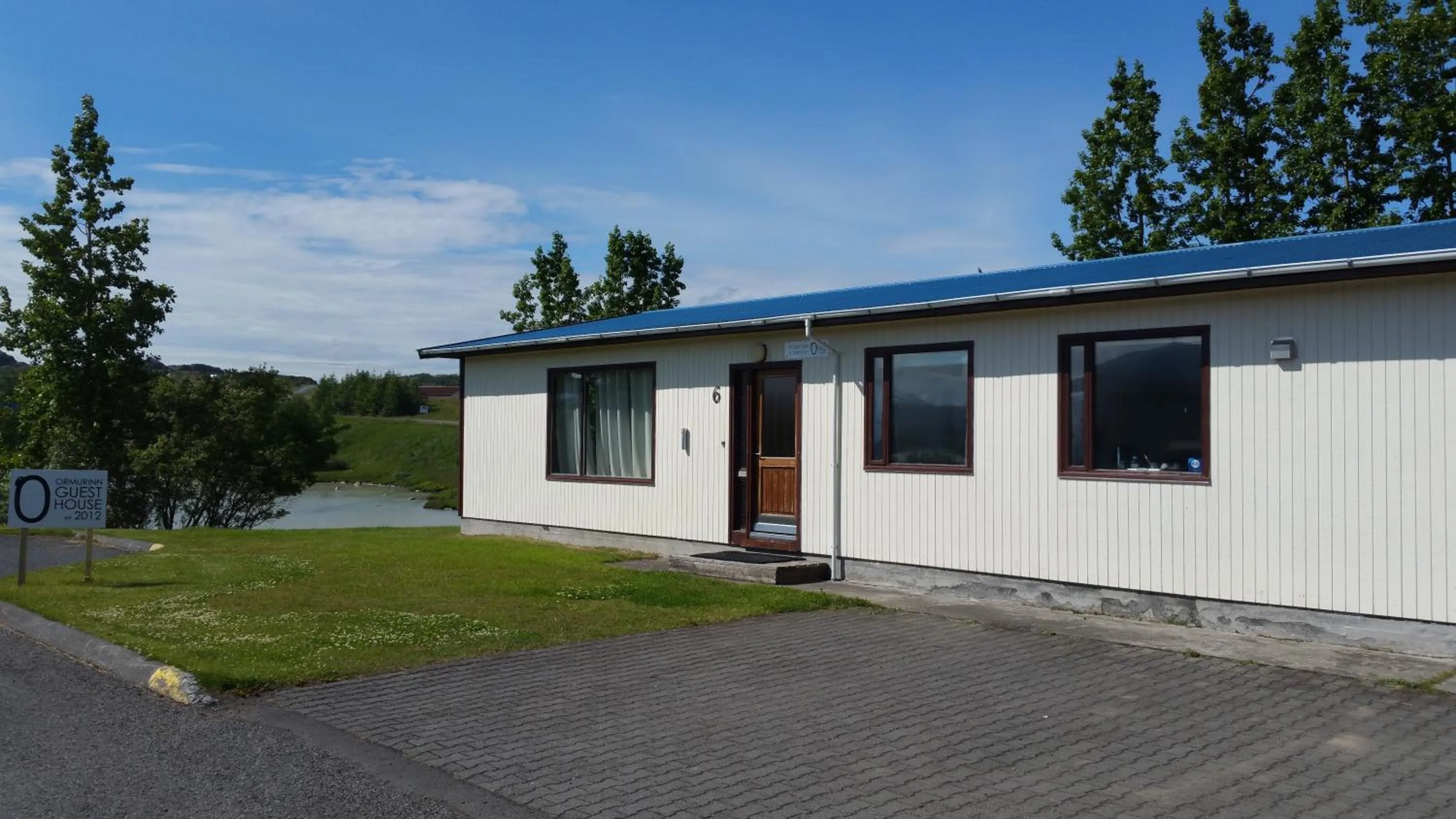 Four-Bedroom House in Ormurinn Guesthouse