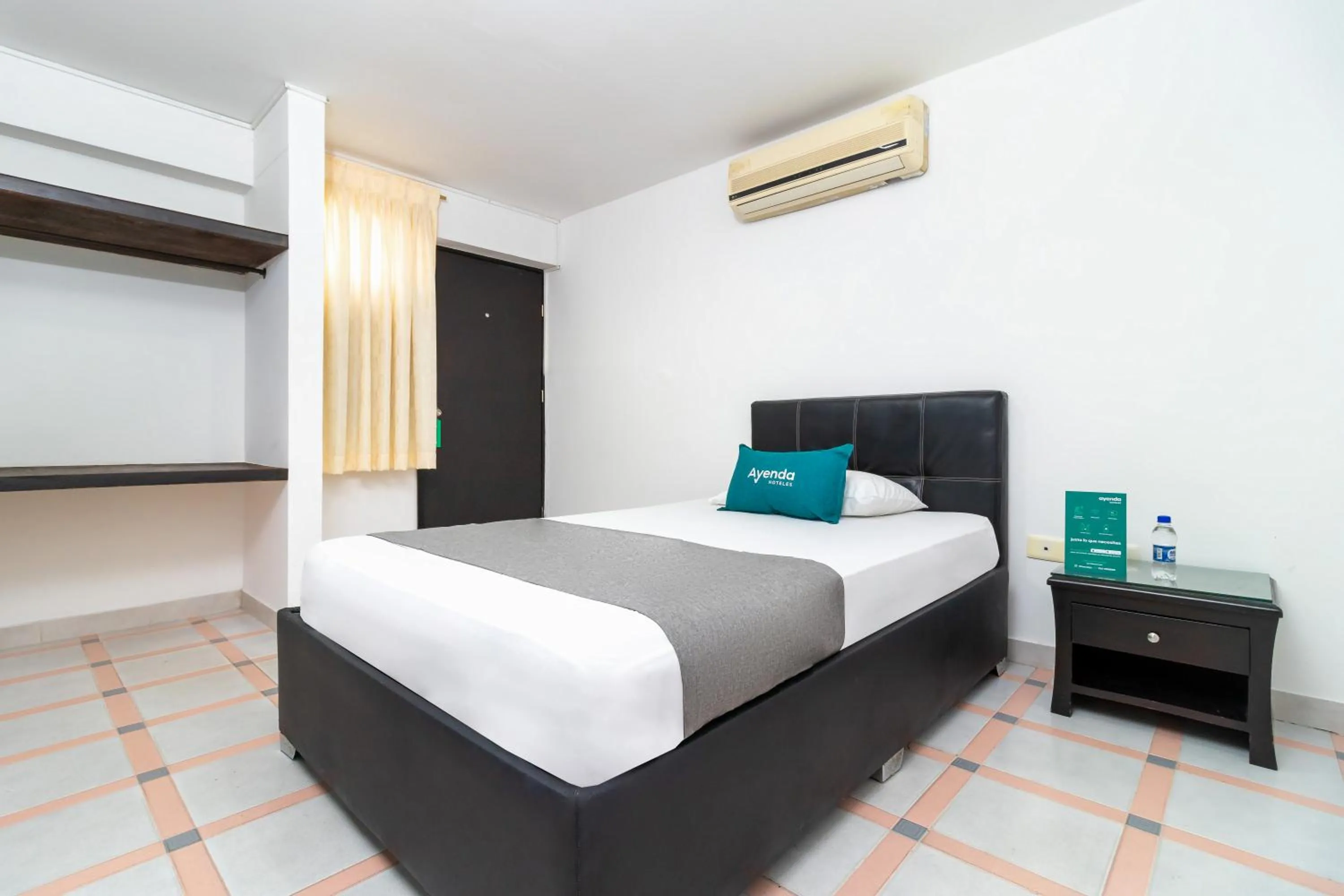 Bedroom, Bed in Ayenda Oporto Suites