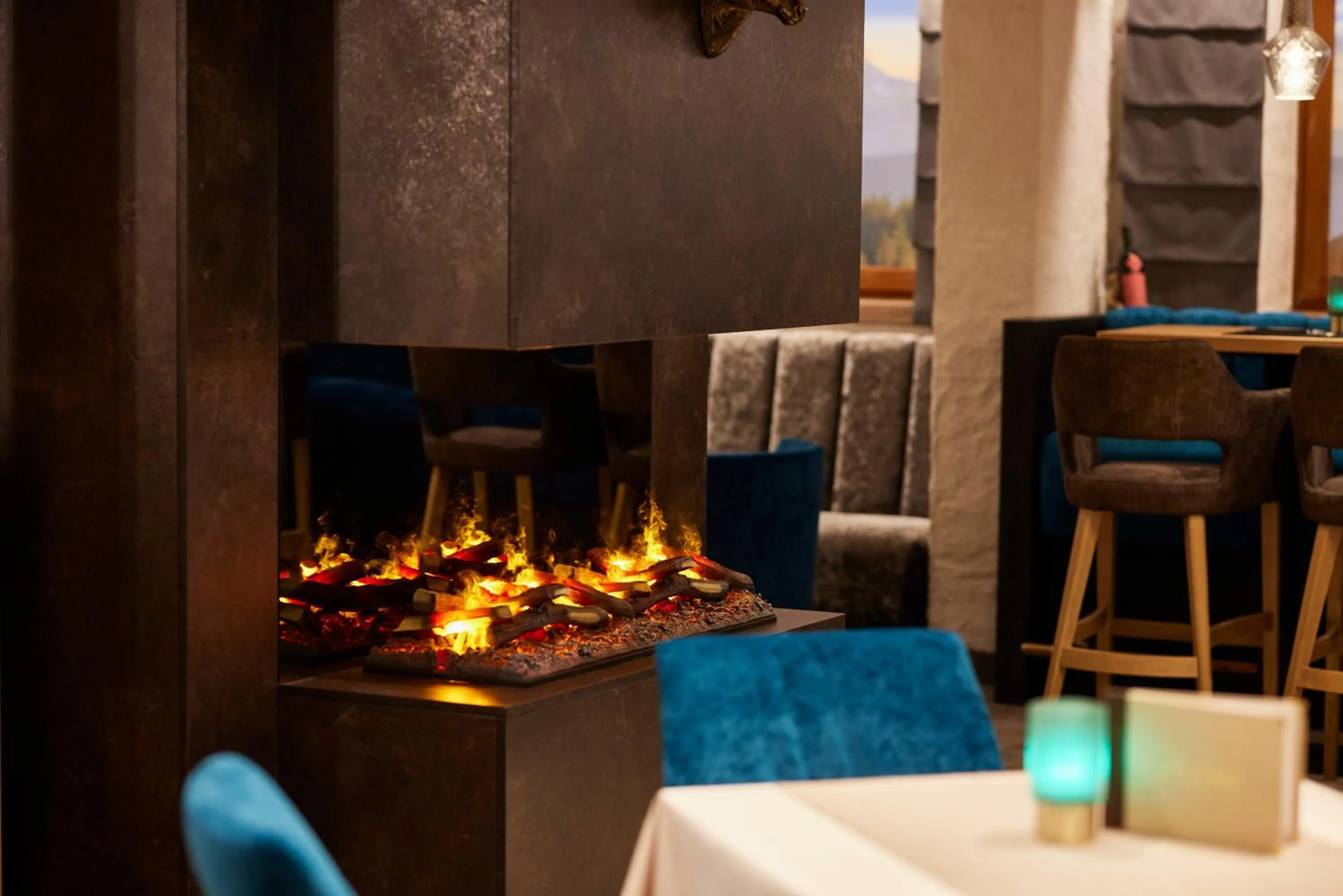 Lounge or bar in Hotel Alpenhof