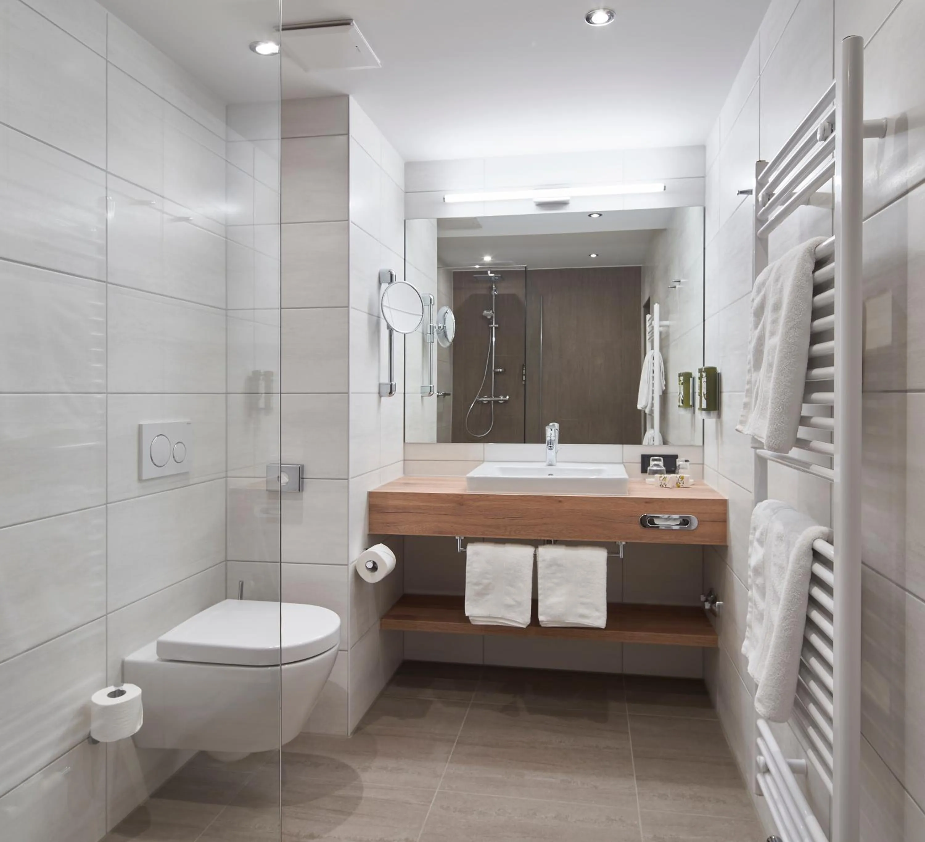 Bathroom in Hotel Alpenhof