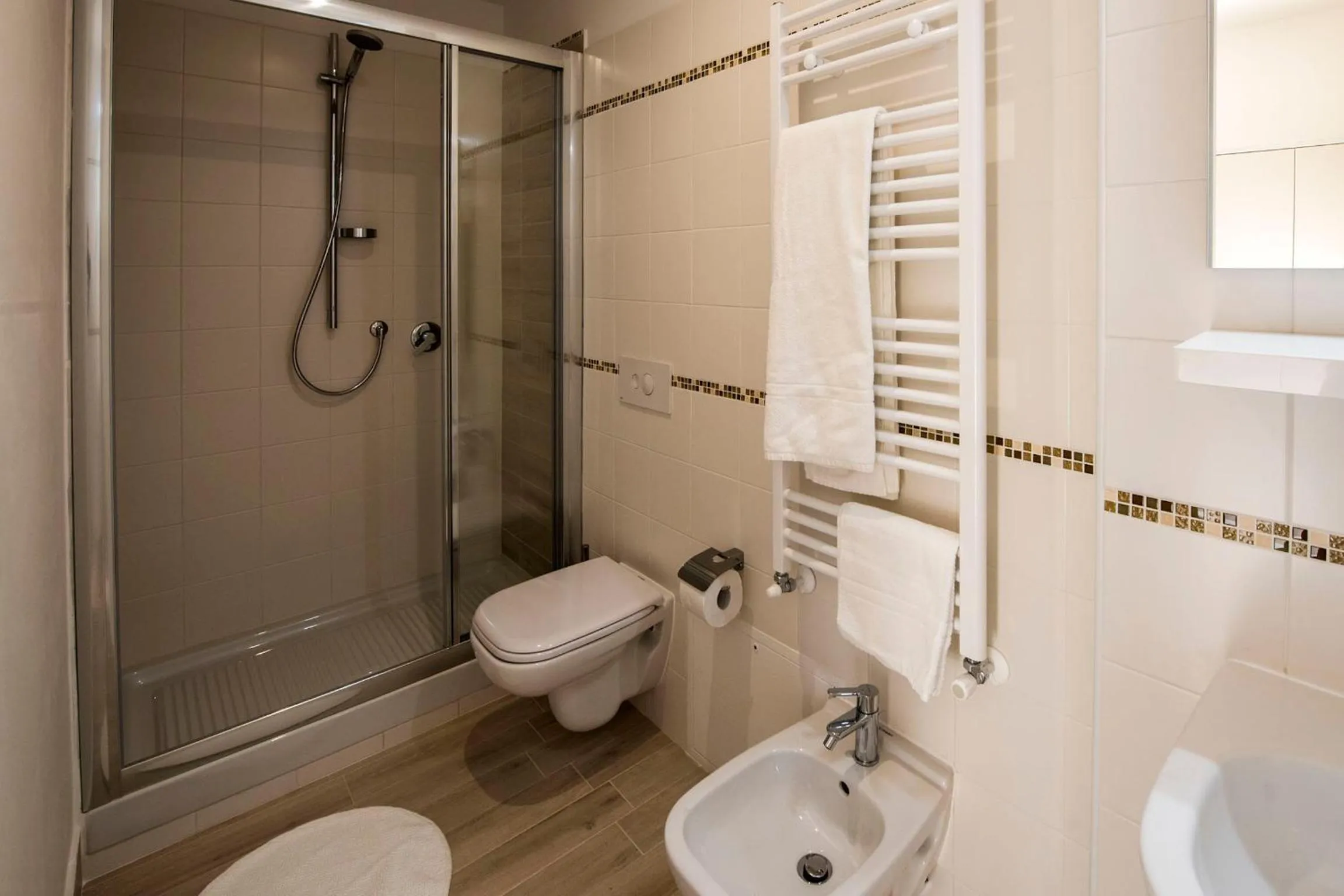 Shower in Affittacamere Le Quattro Stagioni