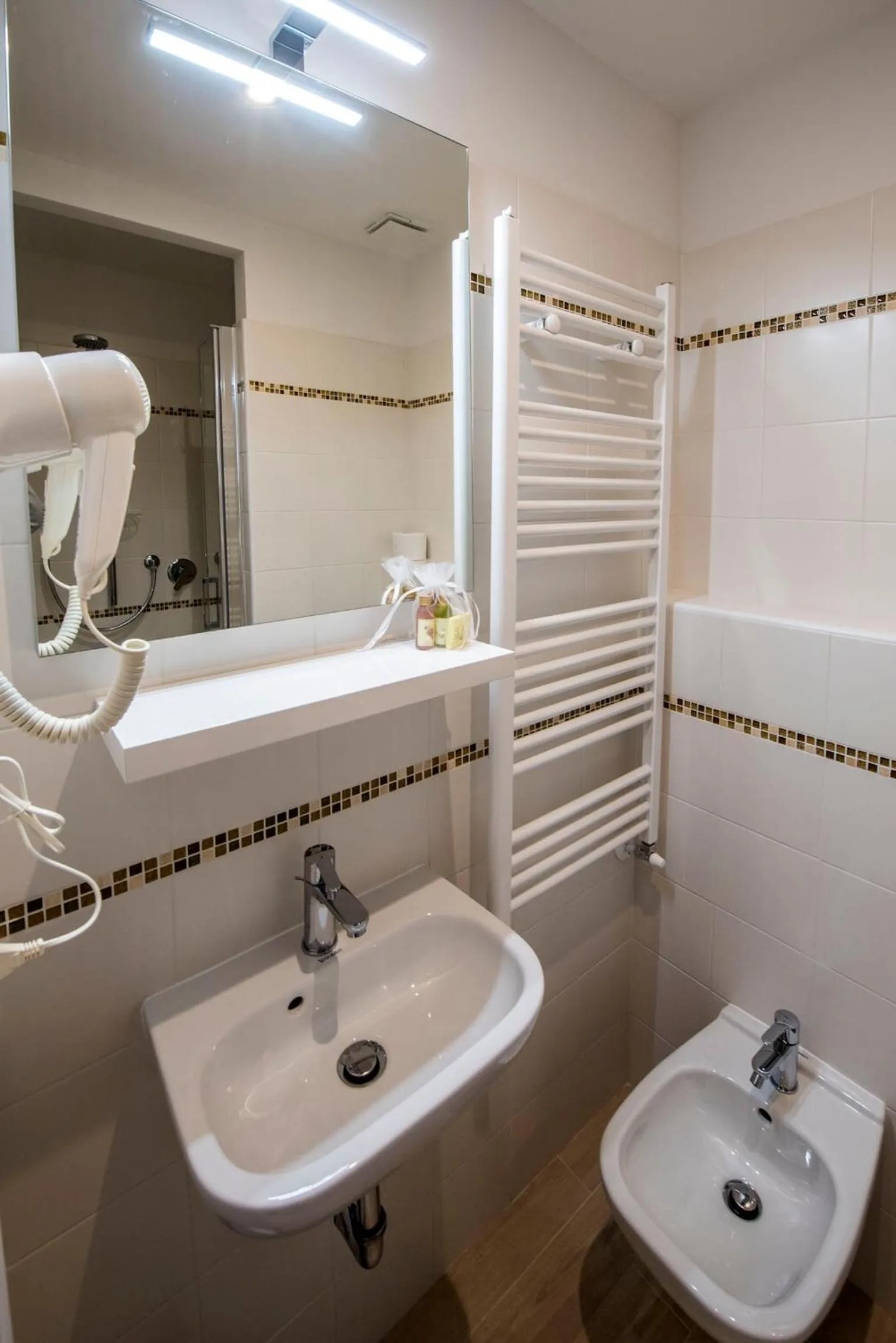 Shower in Affittacamere Le Quattro Stagioni