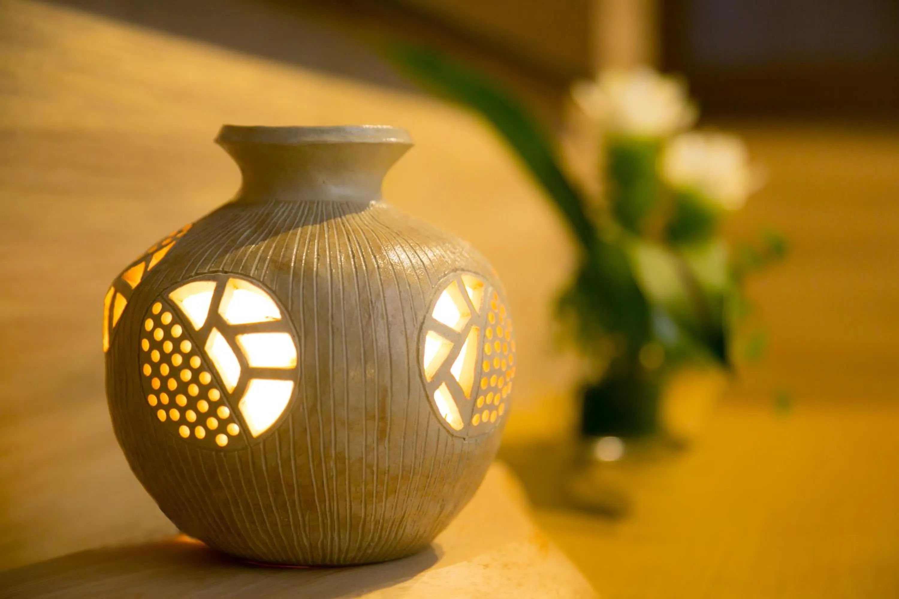 Decorative detail in Hosta Toji San