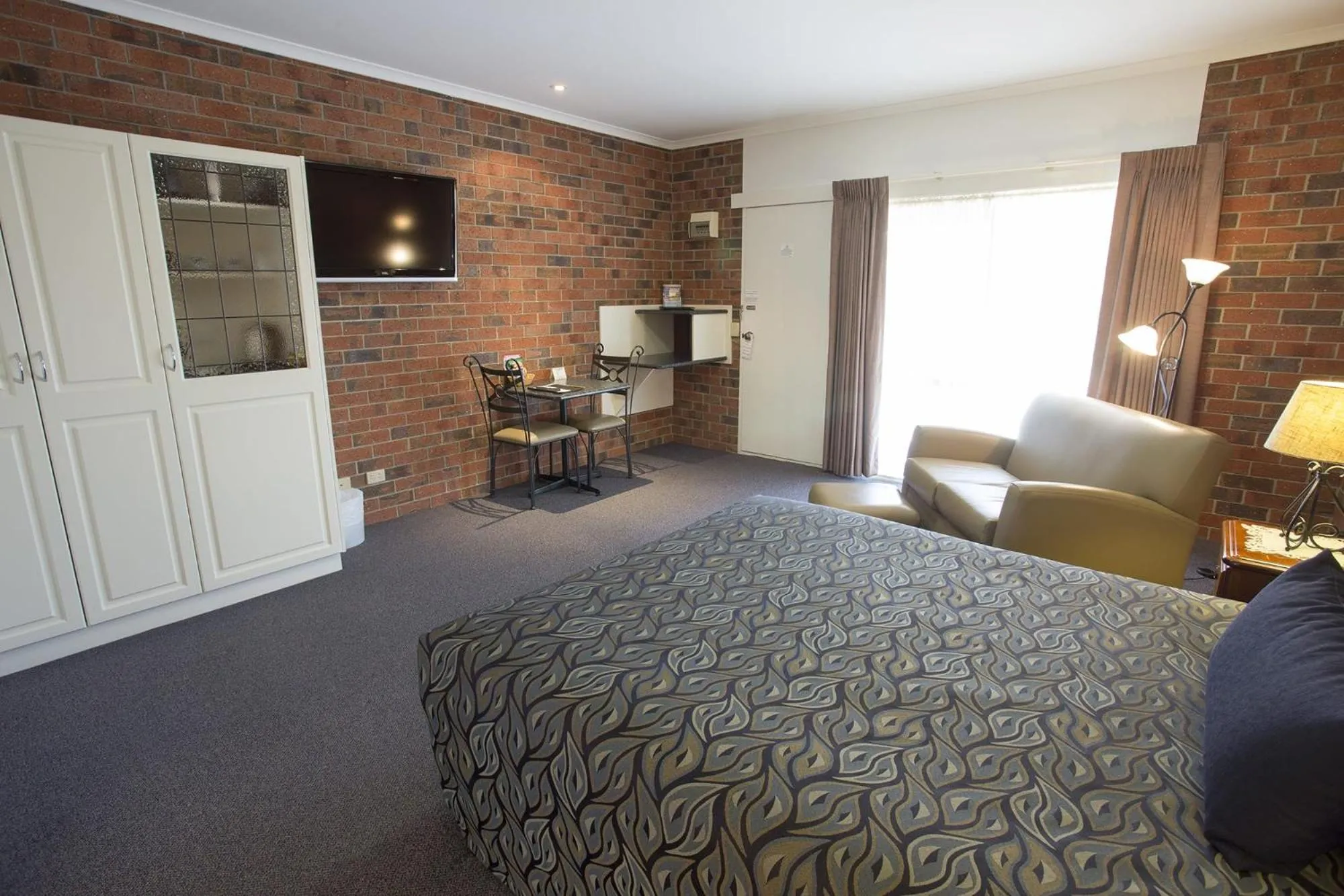 Bed in Horsham Country City Motor Inn