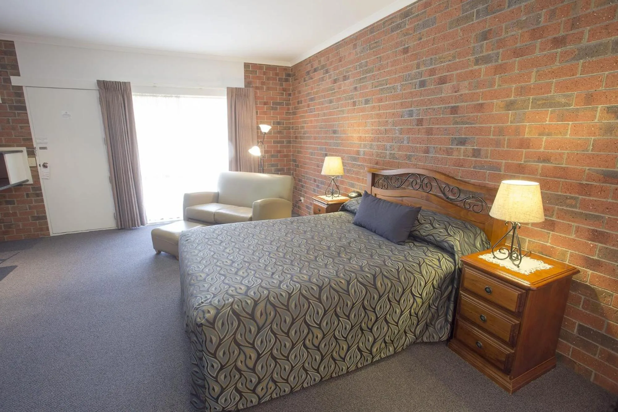 Bed in Horsham Country City Motor Inn