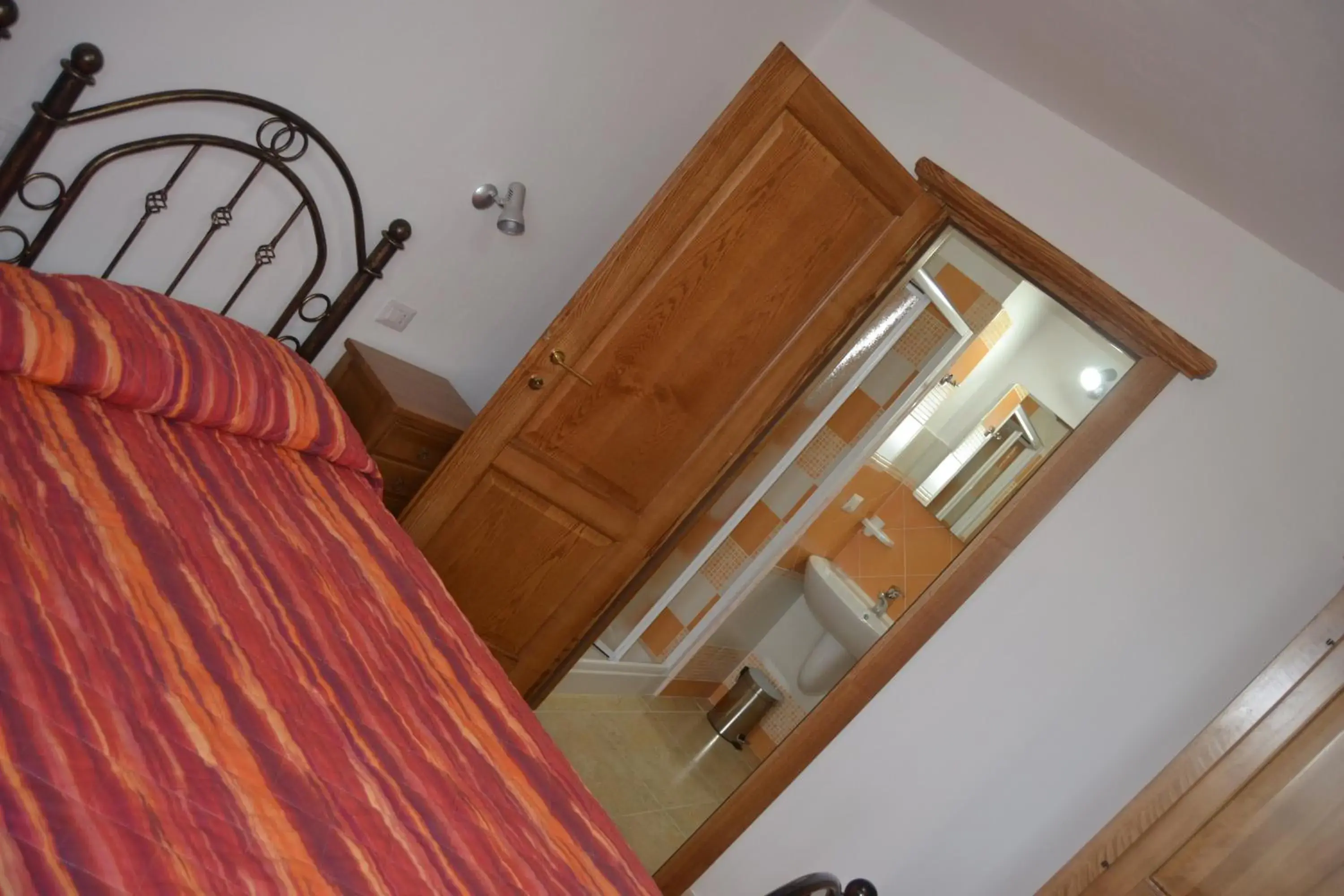 Twin Room with Private Bathroom in B&b Gennargentu Twin Room with Private Bathroom in B&b Gennargentu