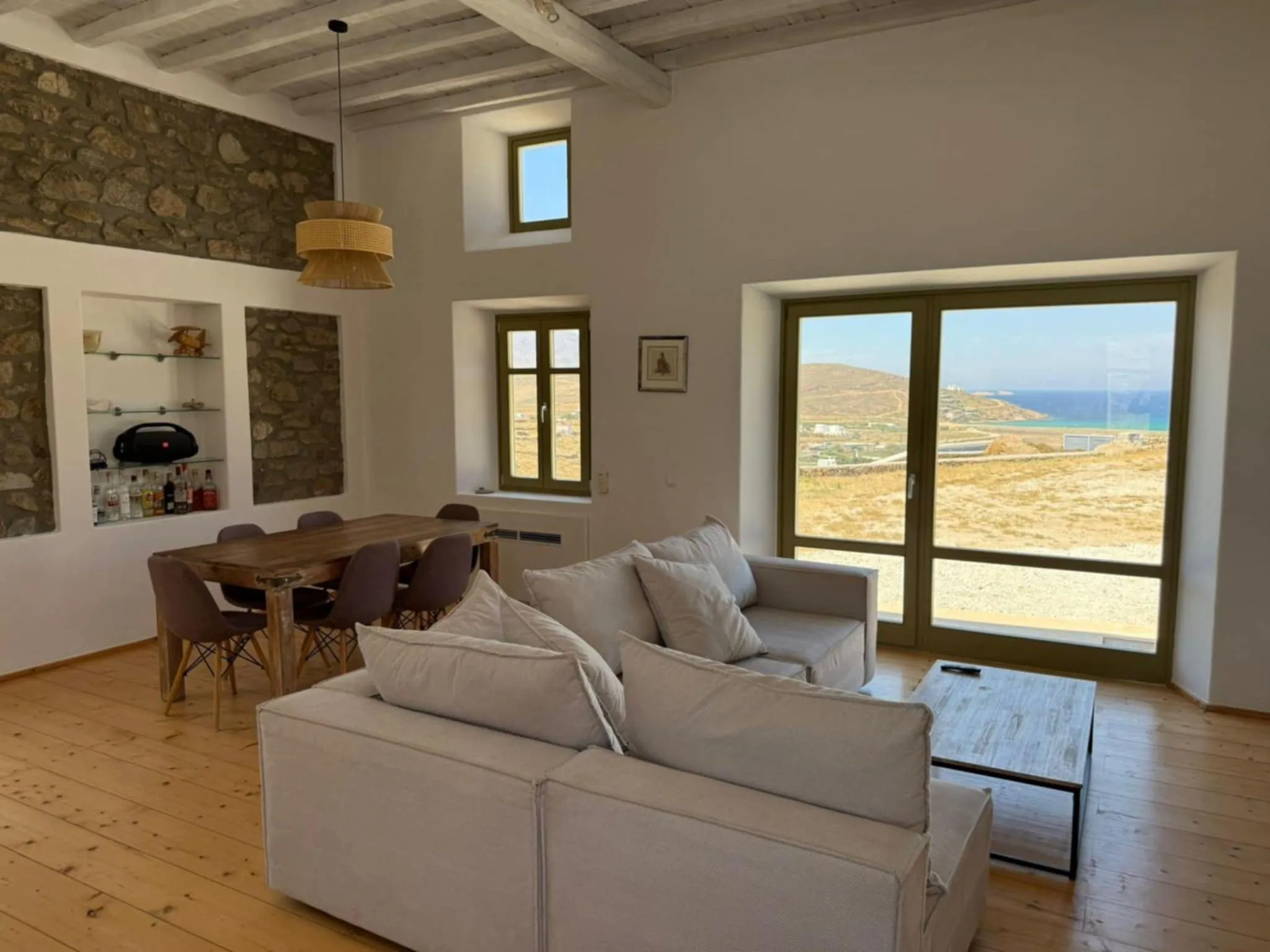 Aviola Mykonos