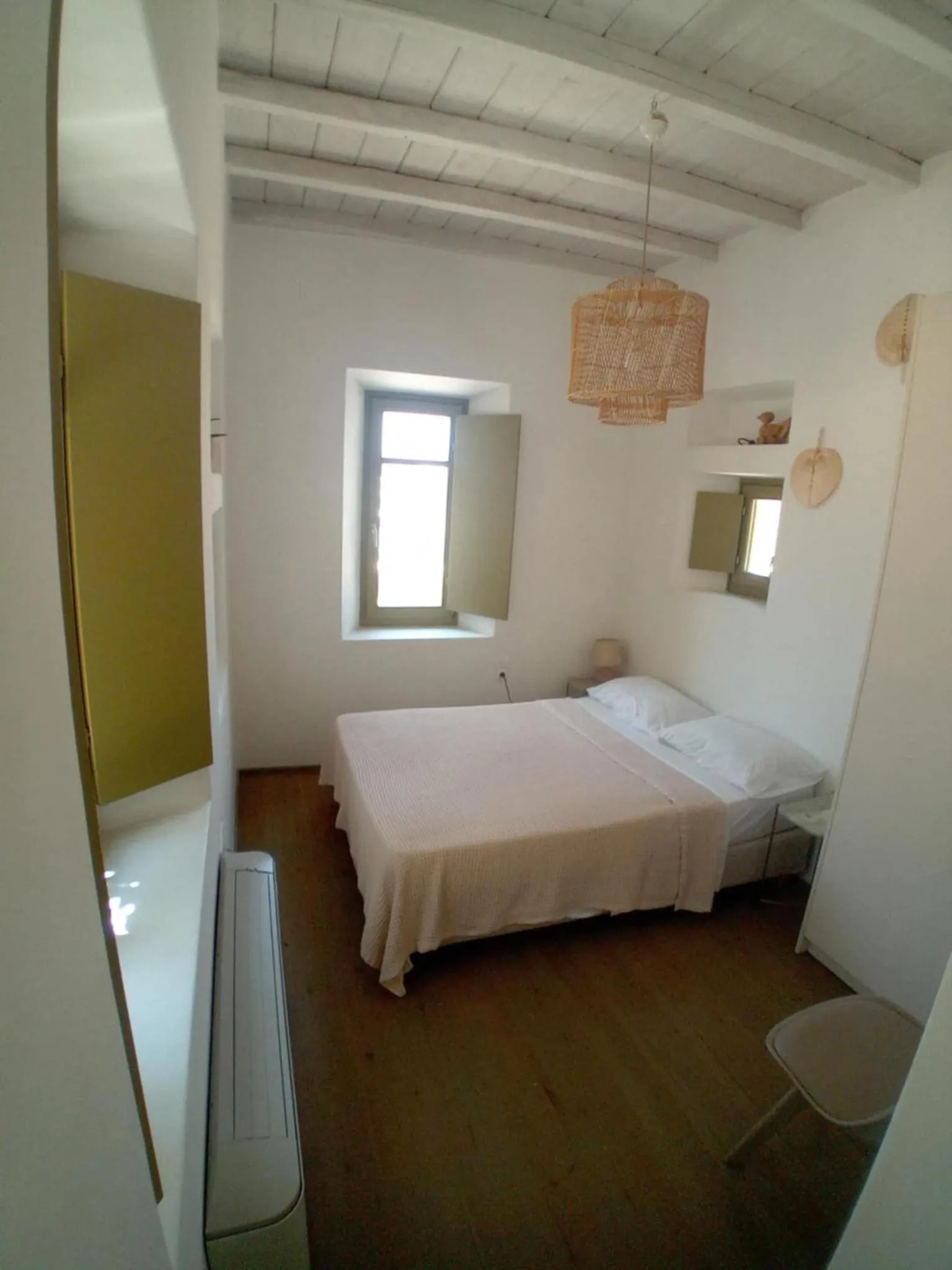 Bedroom, Bed in Aviola Mykonos