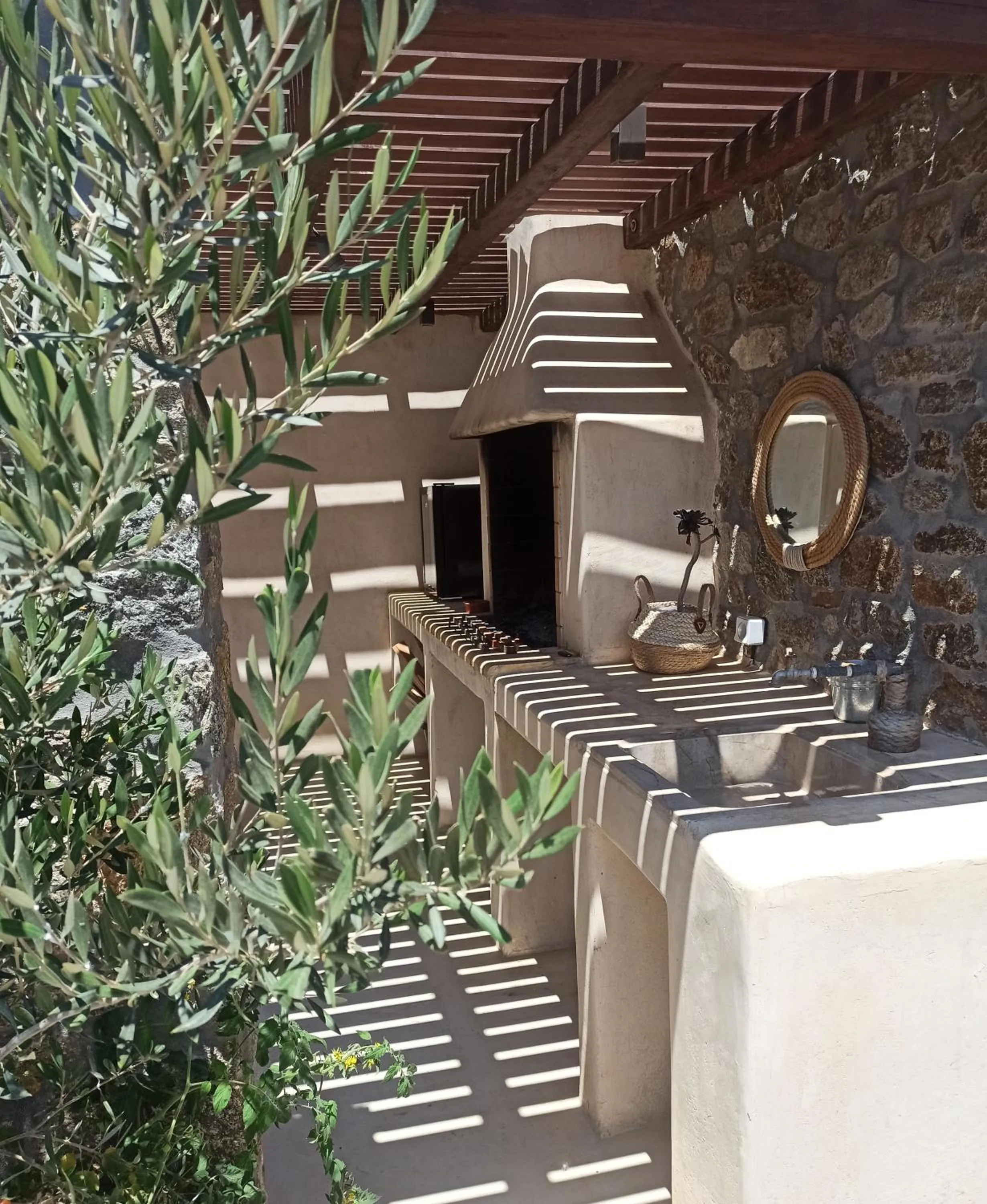 Lounge or bar in Aviola Mykonos