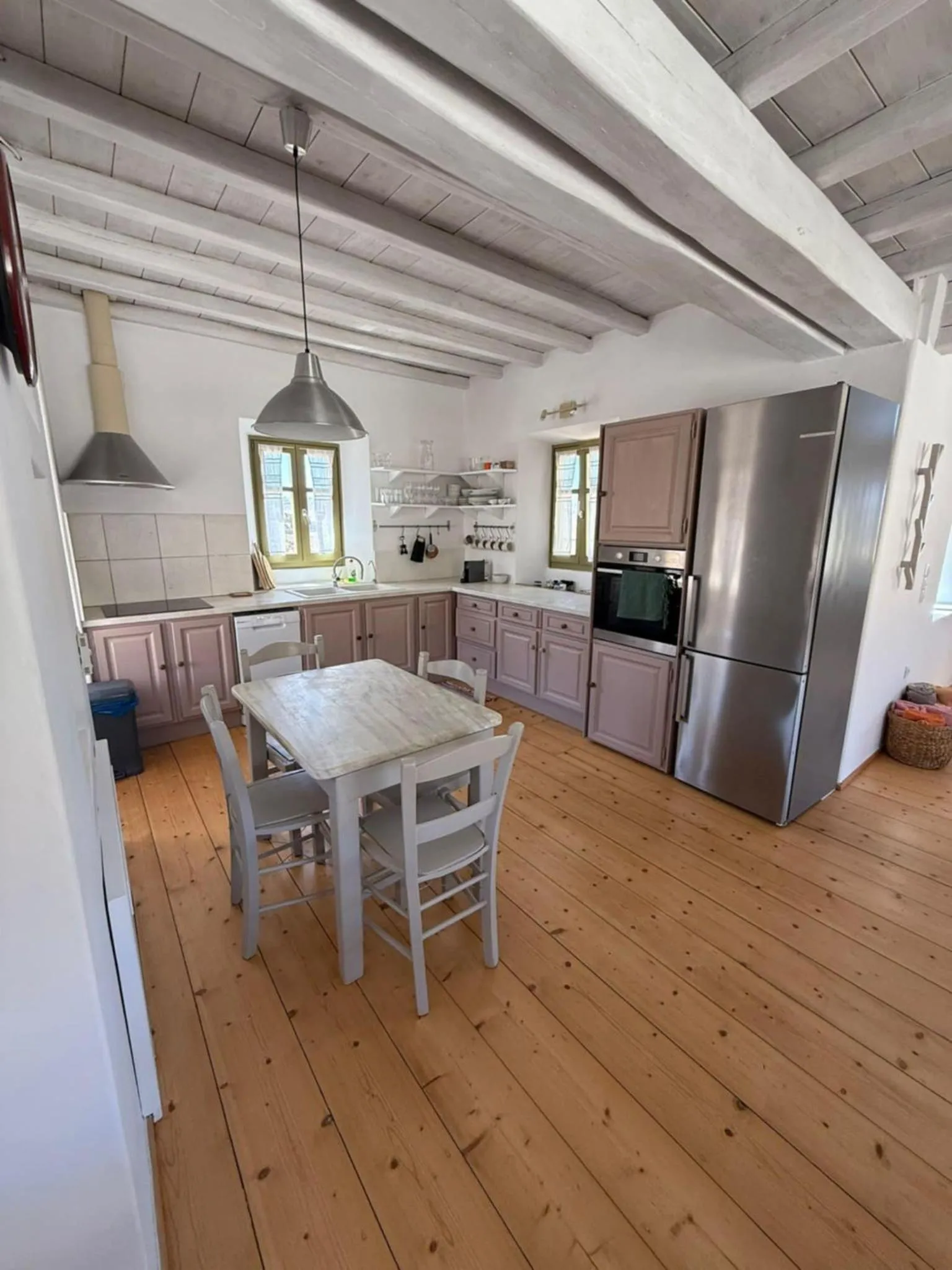 Aviola Mykonos