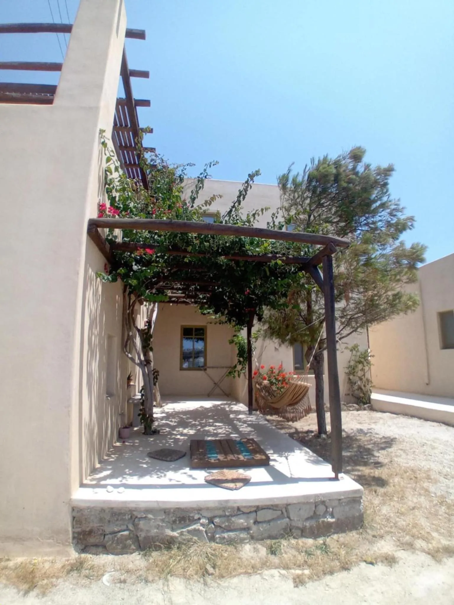 Aviola Mykonos