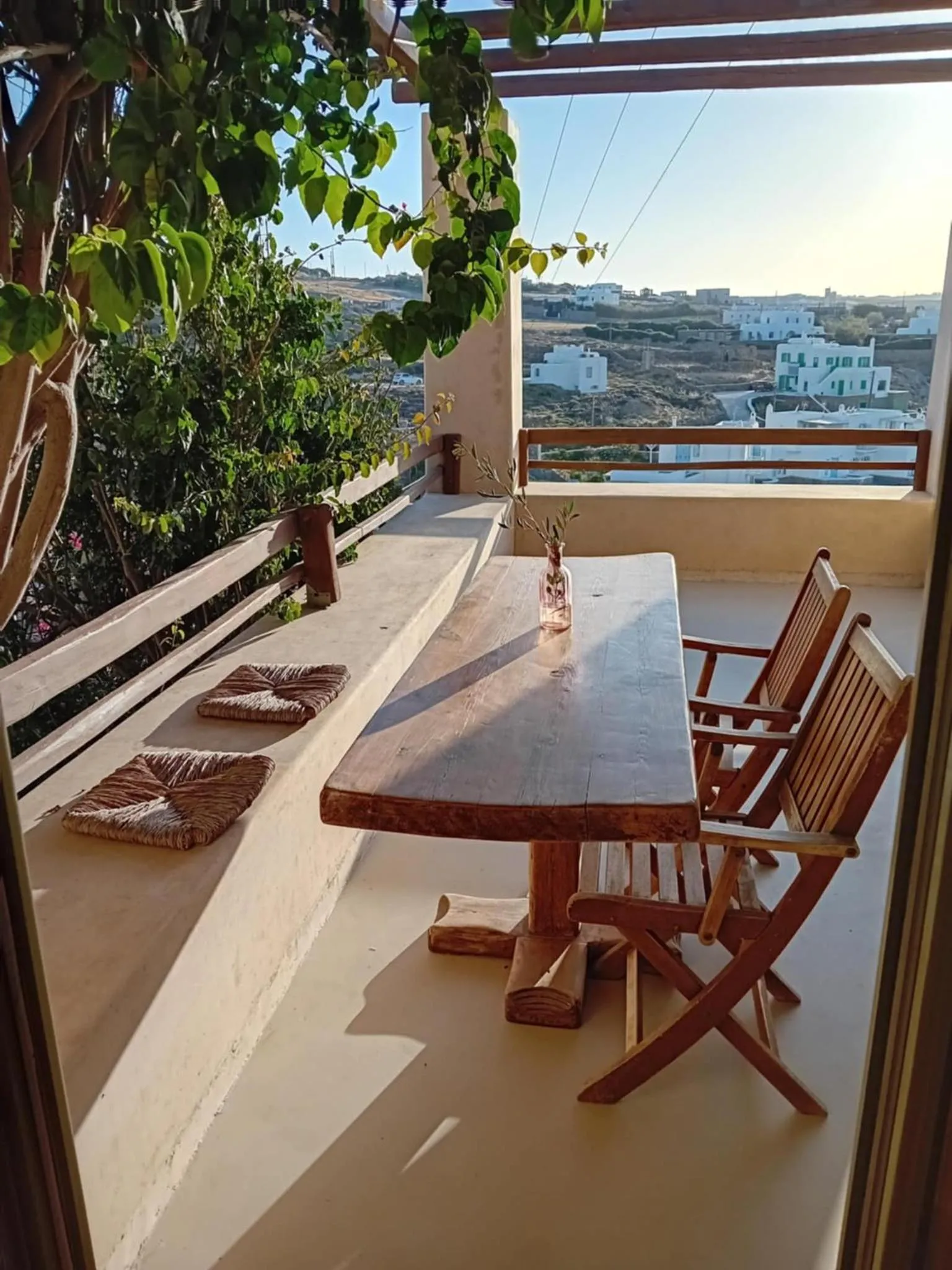 Aviola Mykonos