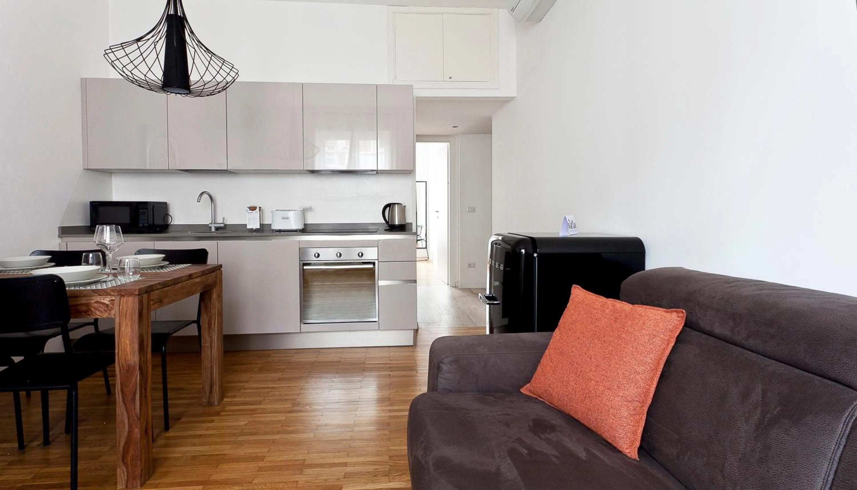 Living room in Italianway-Scarlatti