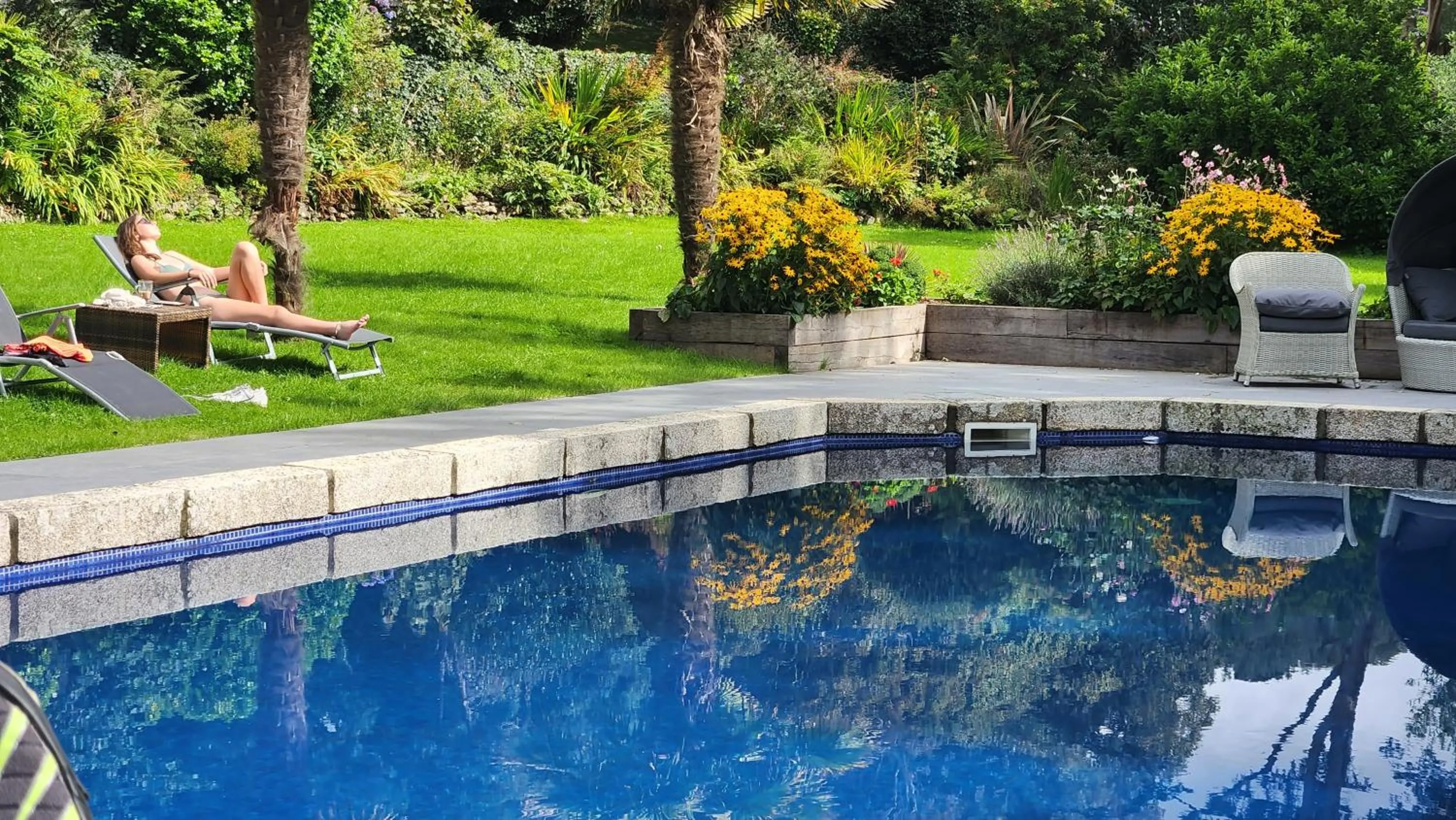 Swimming pool in Red River Stables - Peaceful, beautiful grounds, swimming pool, central location for West Cornwall