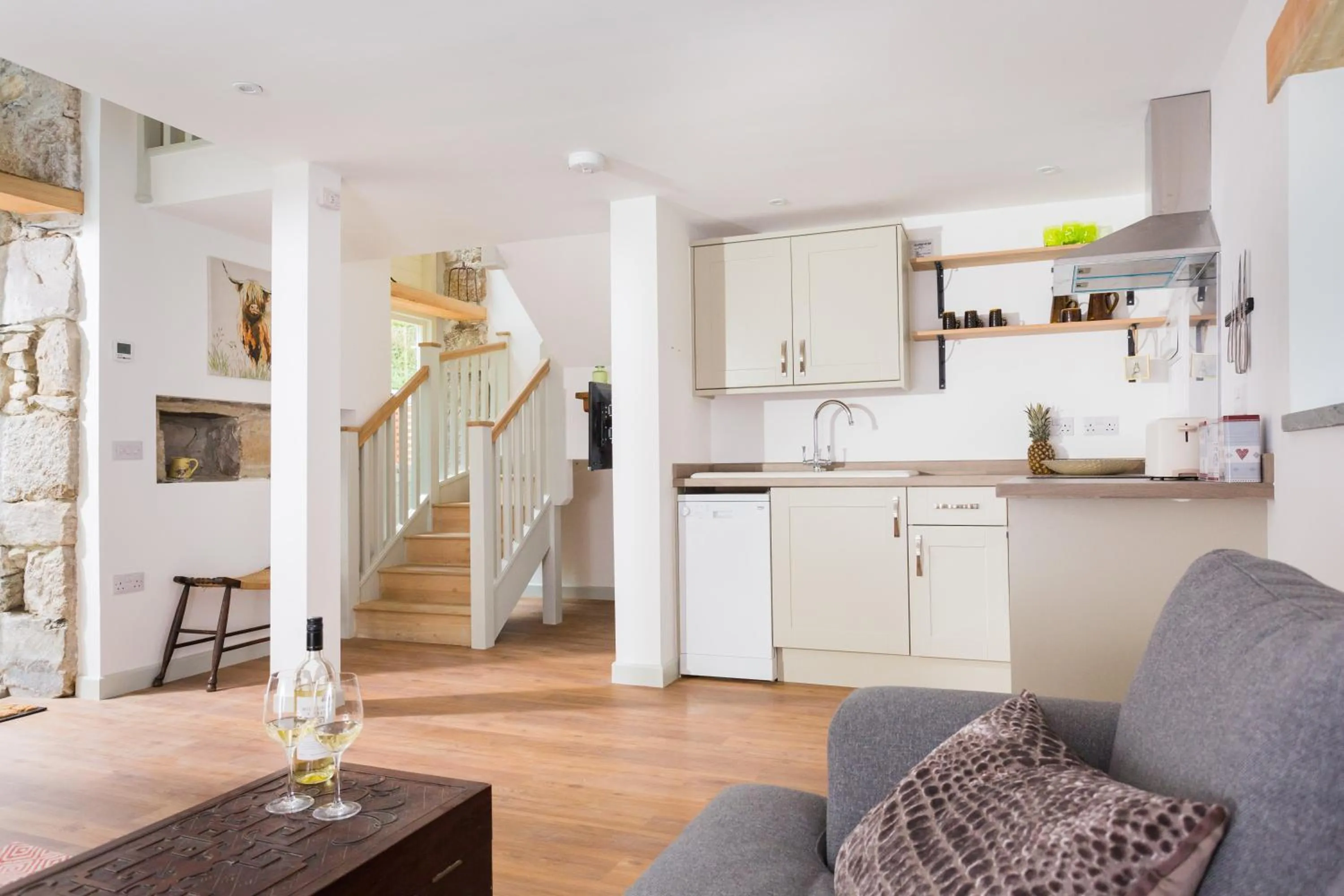 Living room in Red River Stables - Peaceful, beautiful grounds, swimming pool, central location for West Cornwall