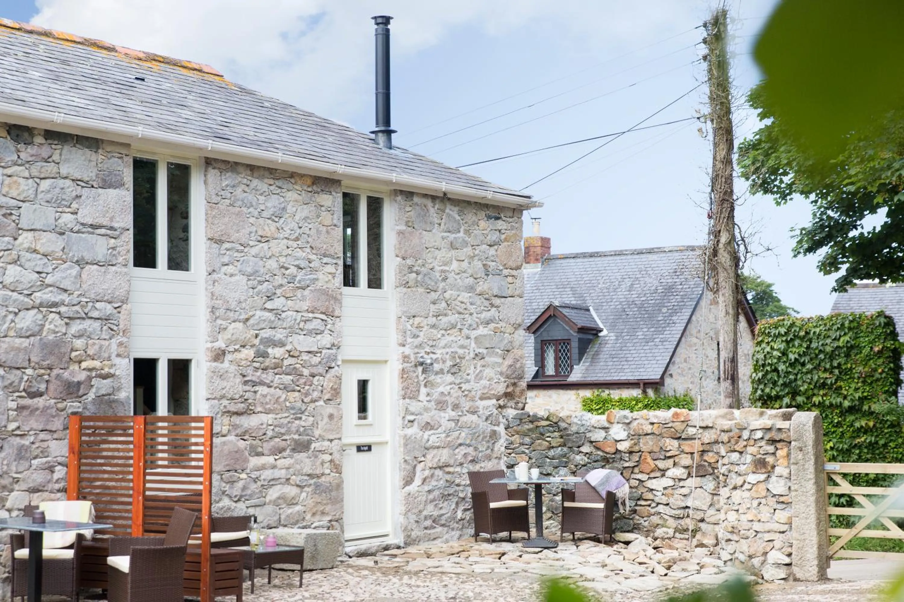 Facade/entrance in Red River Stables - Peaceful, beautiful grounds, swimming pool, central location for West Cornwall