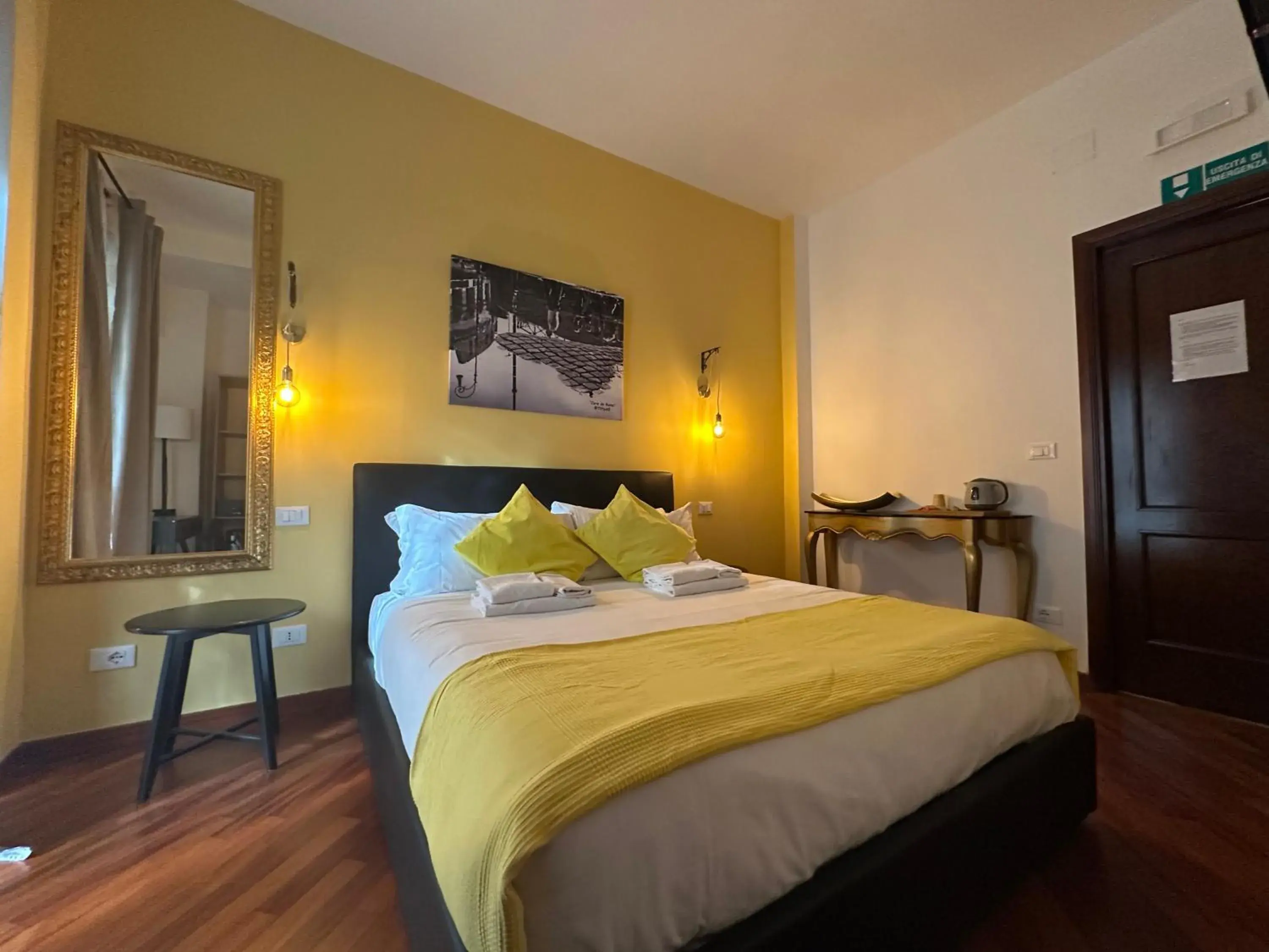 Double Room in Vatican QG Rooms Double Room in Vatican QG Rooms