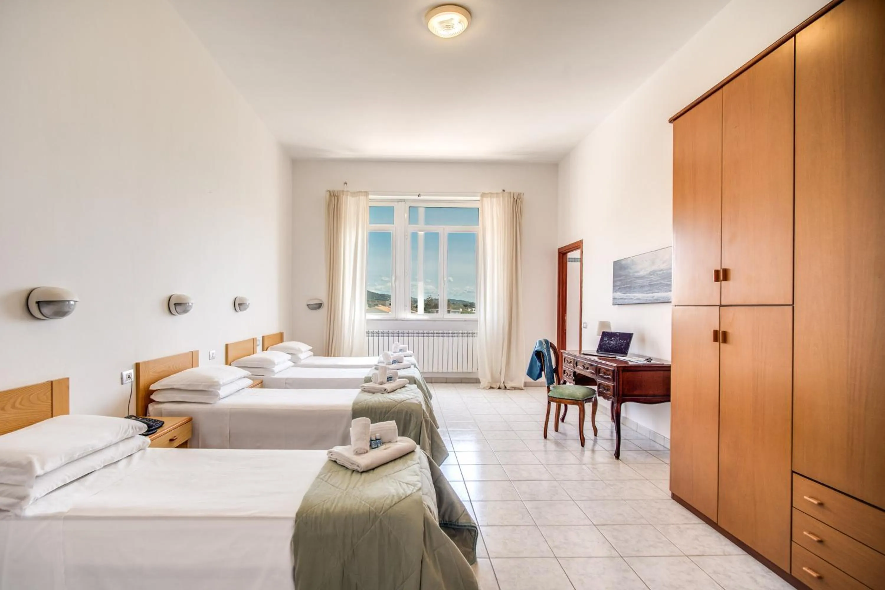 Bedroom, Bed in Villa MG Hotel