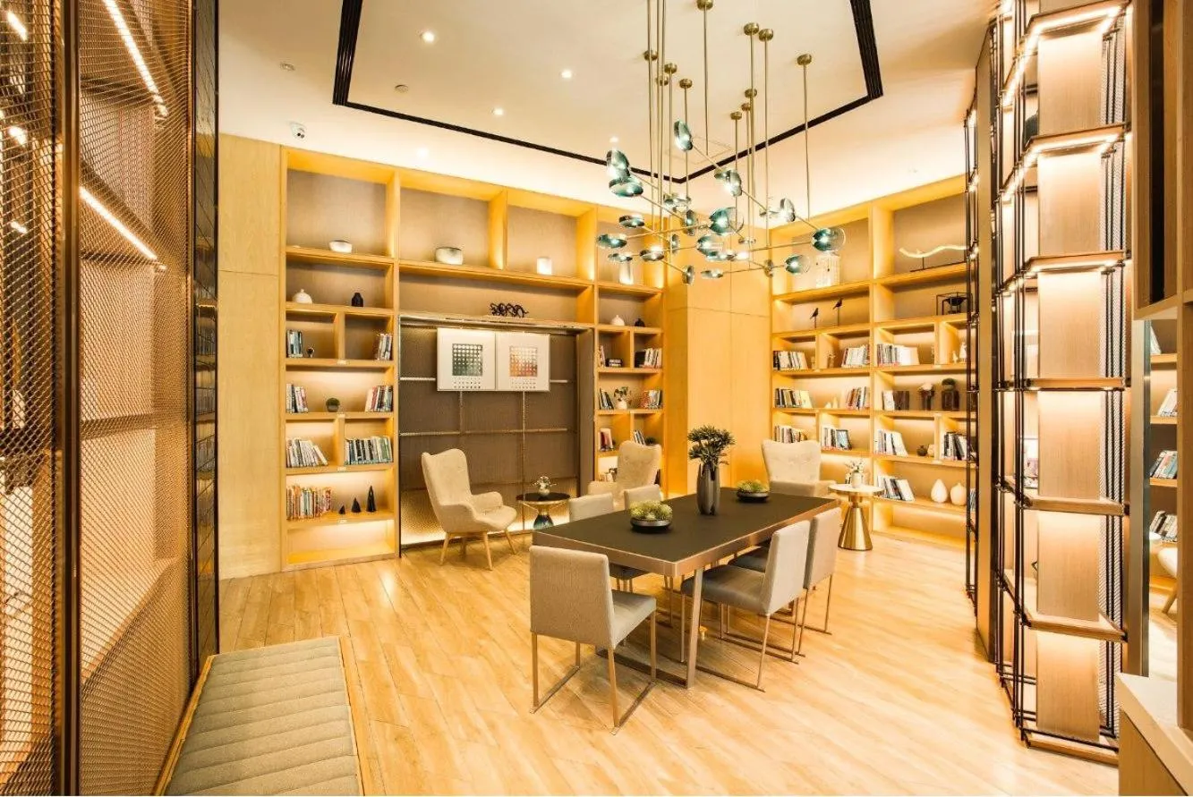 Ningbo Tianyi Square Atour Hotel