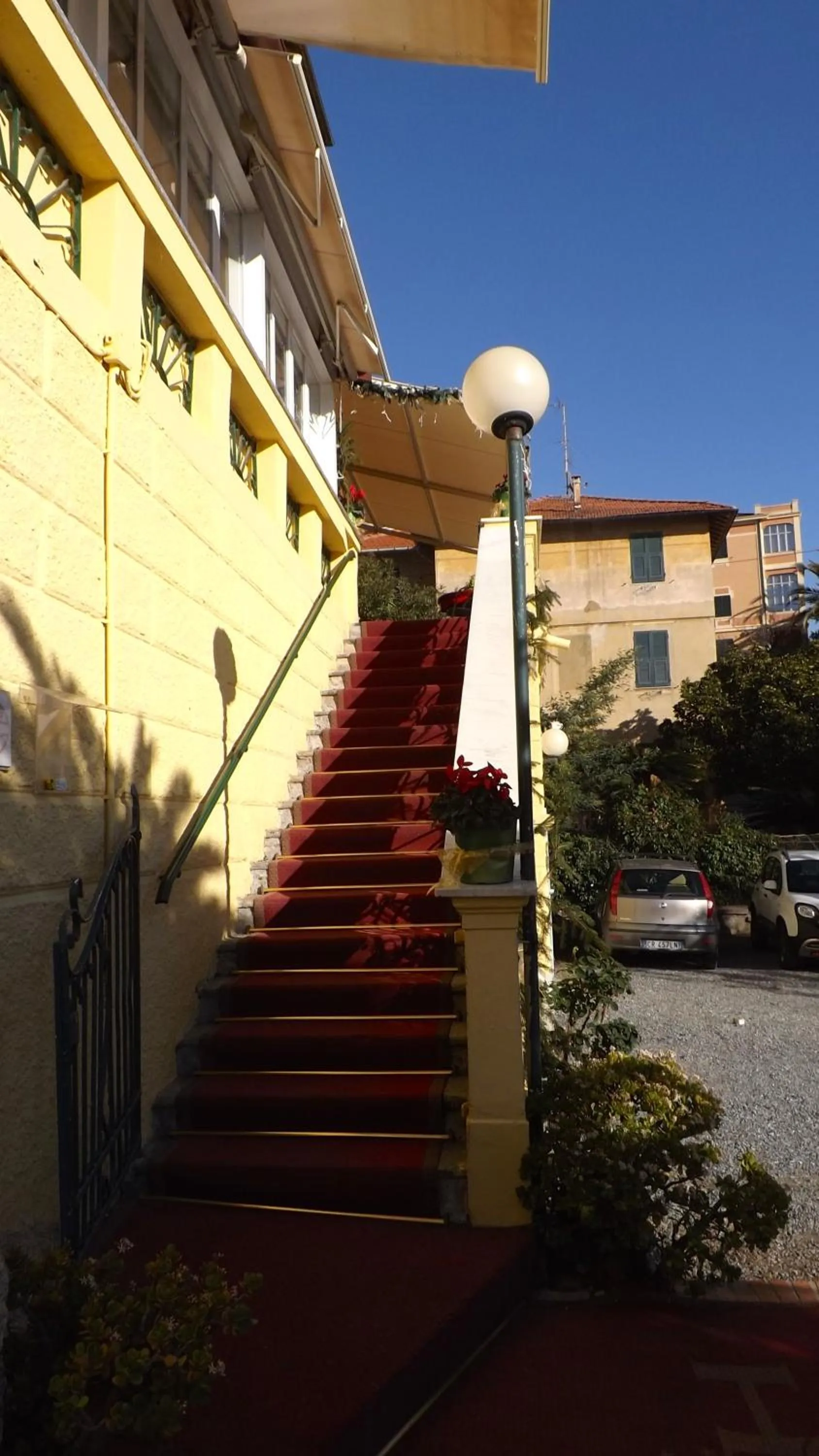 Facade/entrance in Hotel Azzurro
