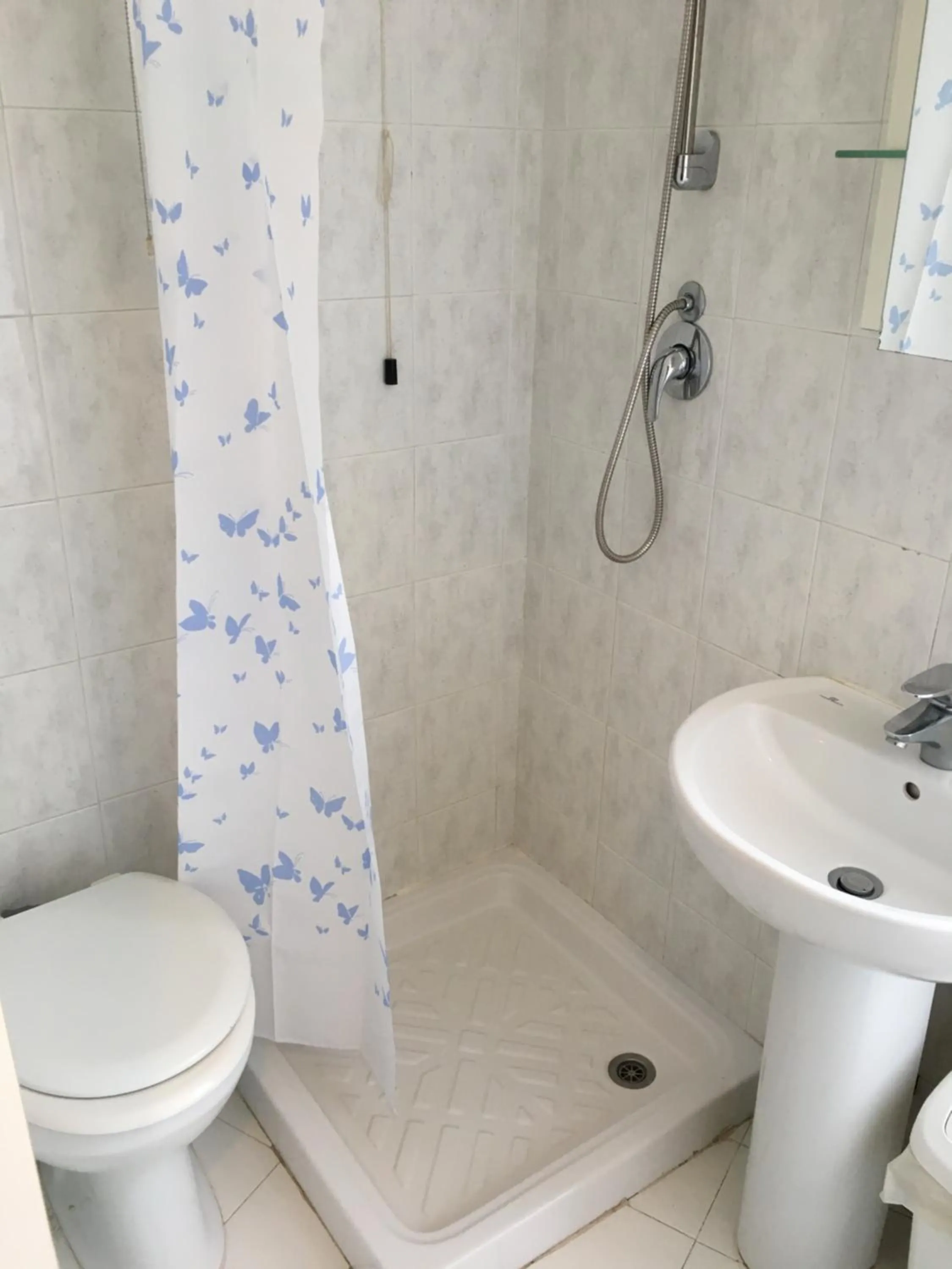 Bathroom in Hotel Azzurro