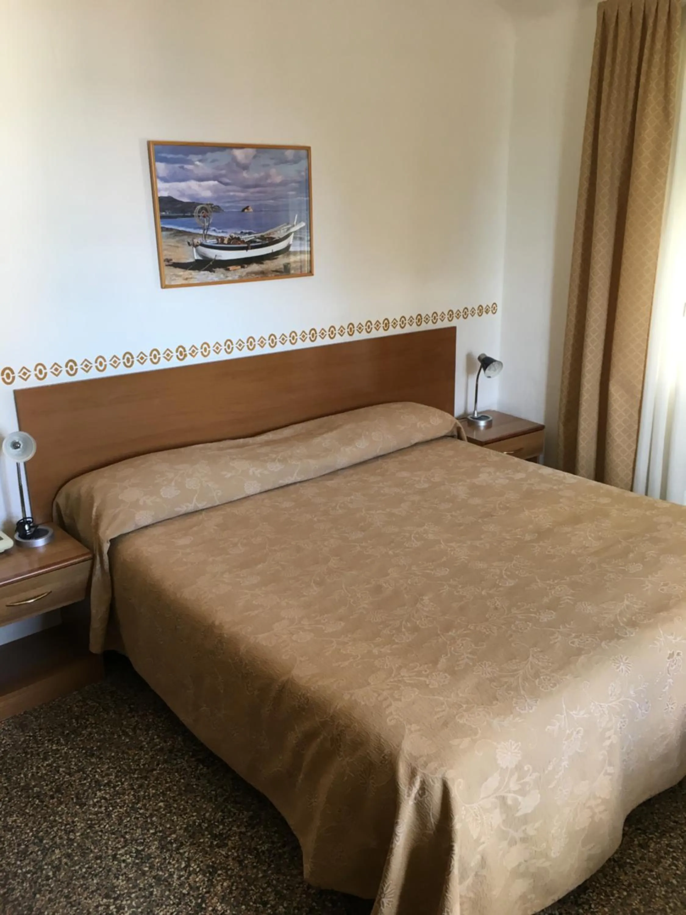 Bed in Hotel Azzurro