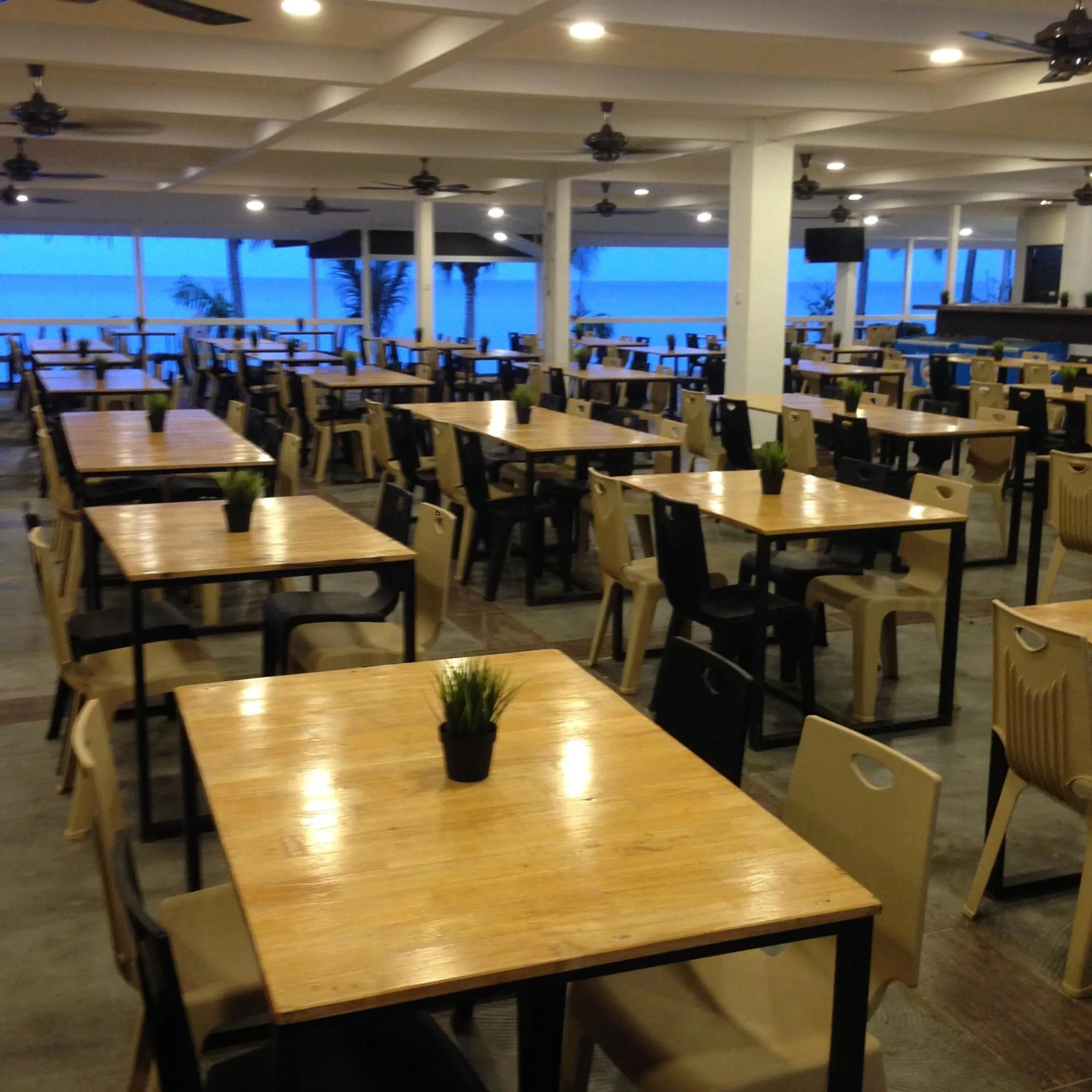 Restaurant/places to eat in The Barat Tioman Beach Resort