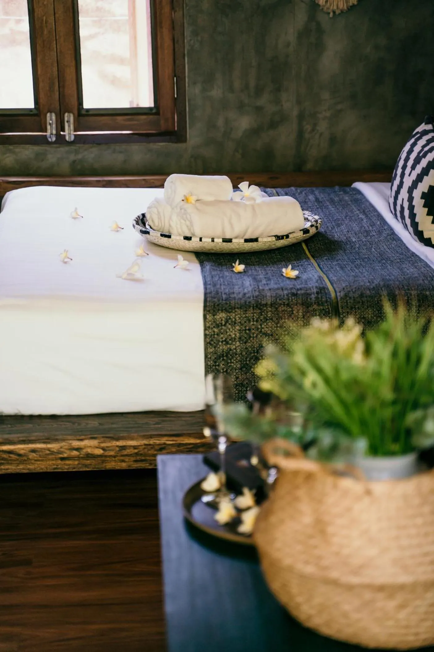 Decorative detail, Bed in Sand in My Shoes Beach Loft