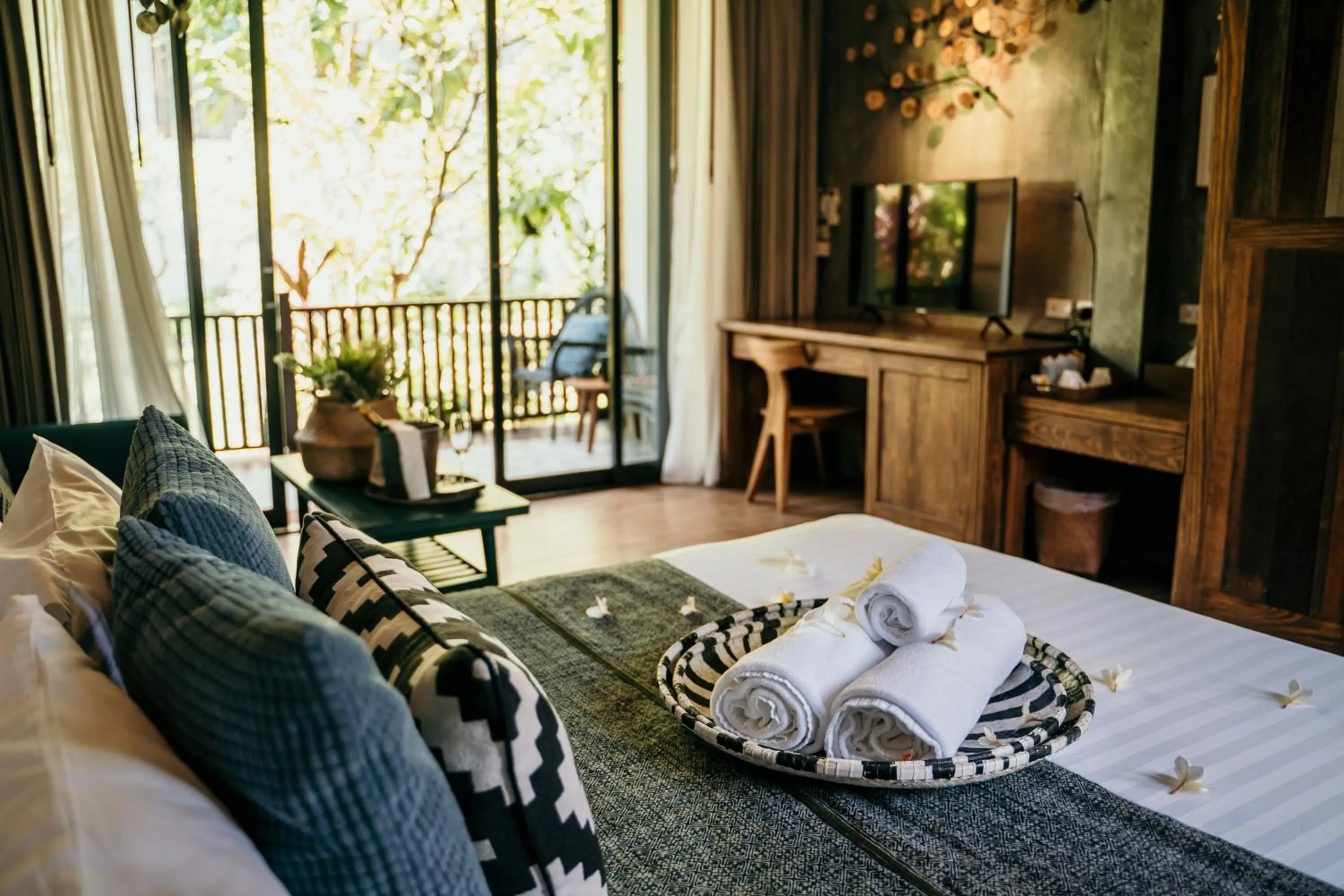 Property building, Bed in Sand in My Shoes Beach Loft