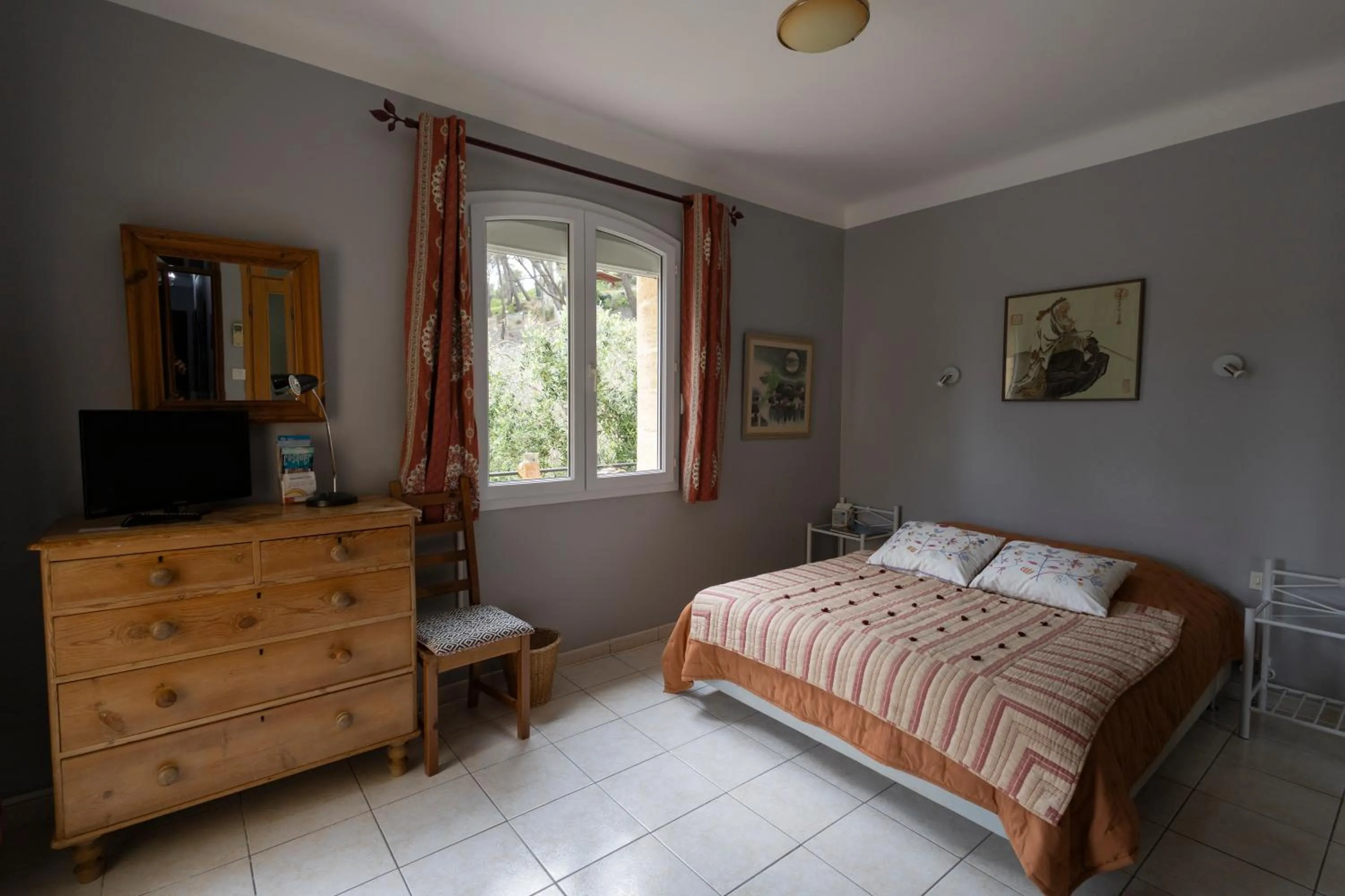 Bed in Villa Violette