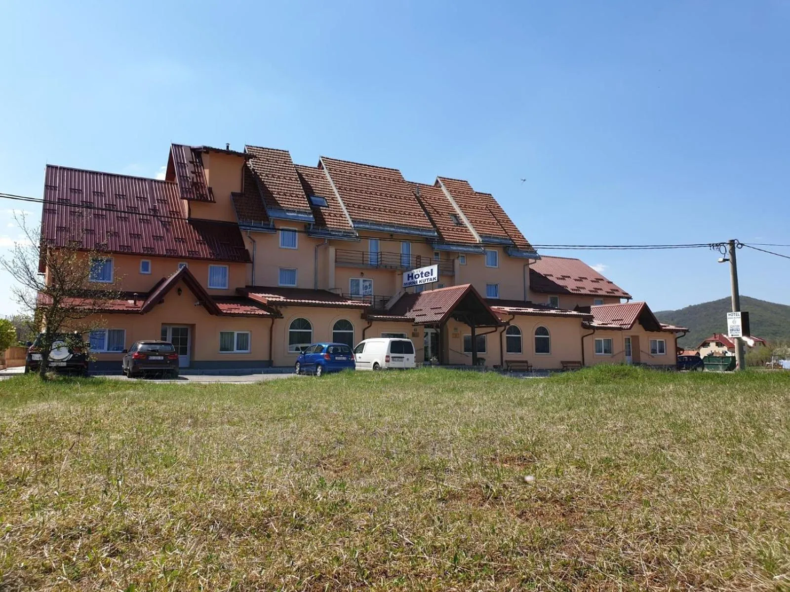 Property building in Hotel Mirni Kutak