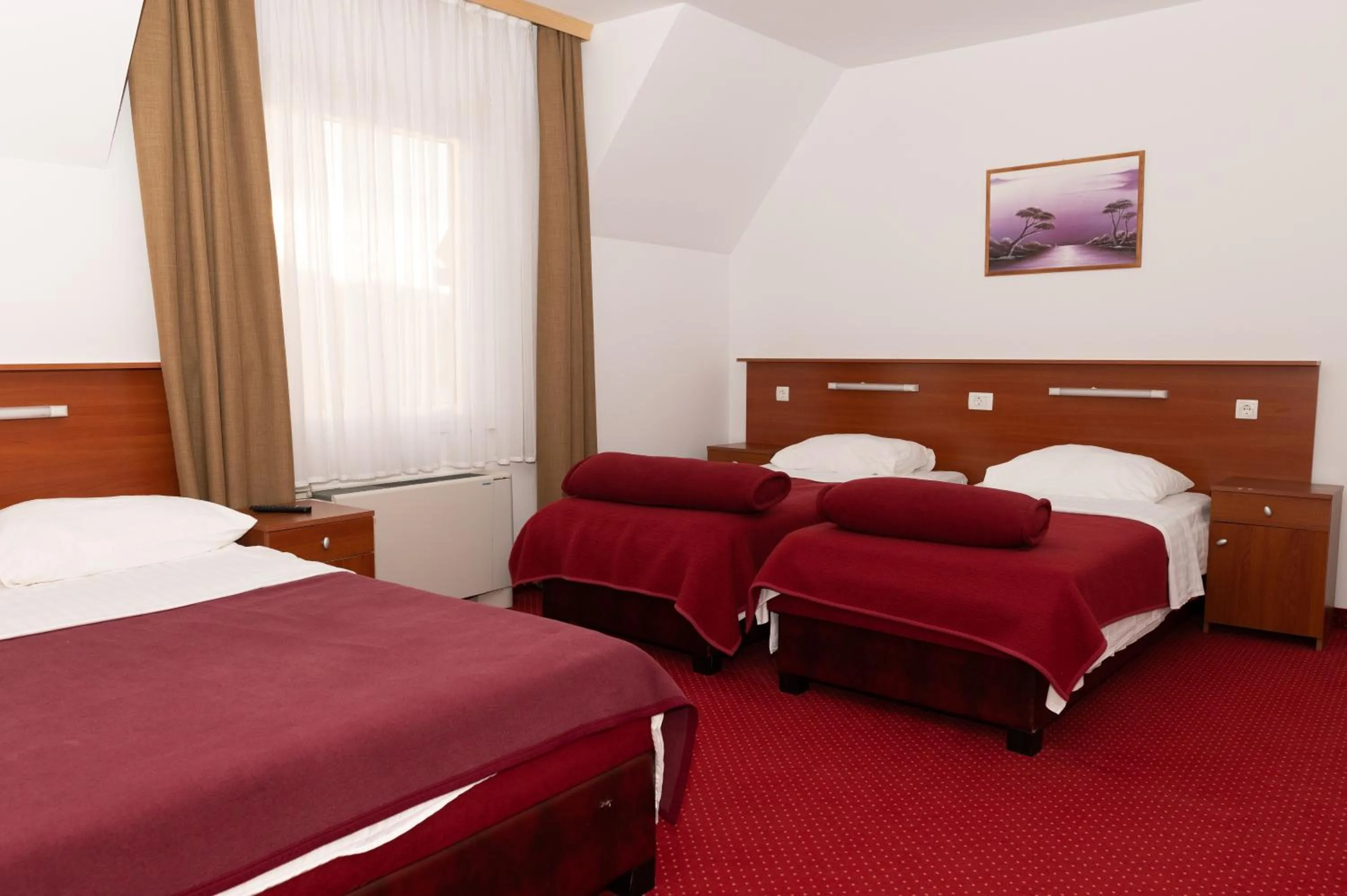 Bed in Hotel Mirni Kutak