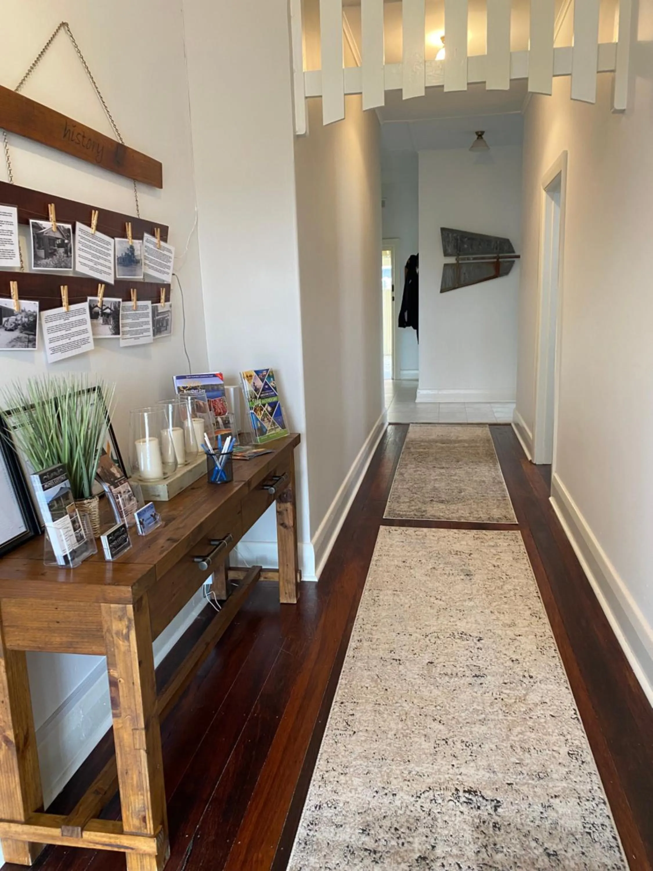 Property building in Two Cow Cottage Bed & Breakfast