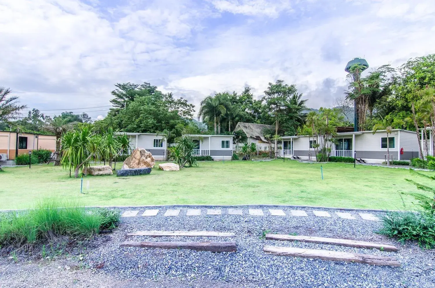 Property building in Tharapana Khaoyai Resort Property building in Tharapana Khaoyai Resort