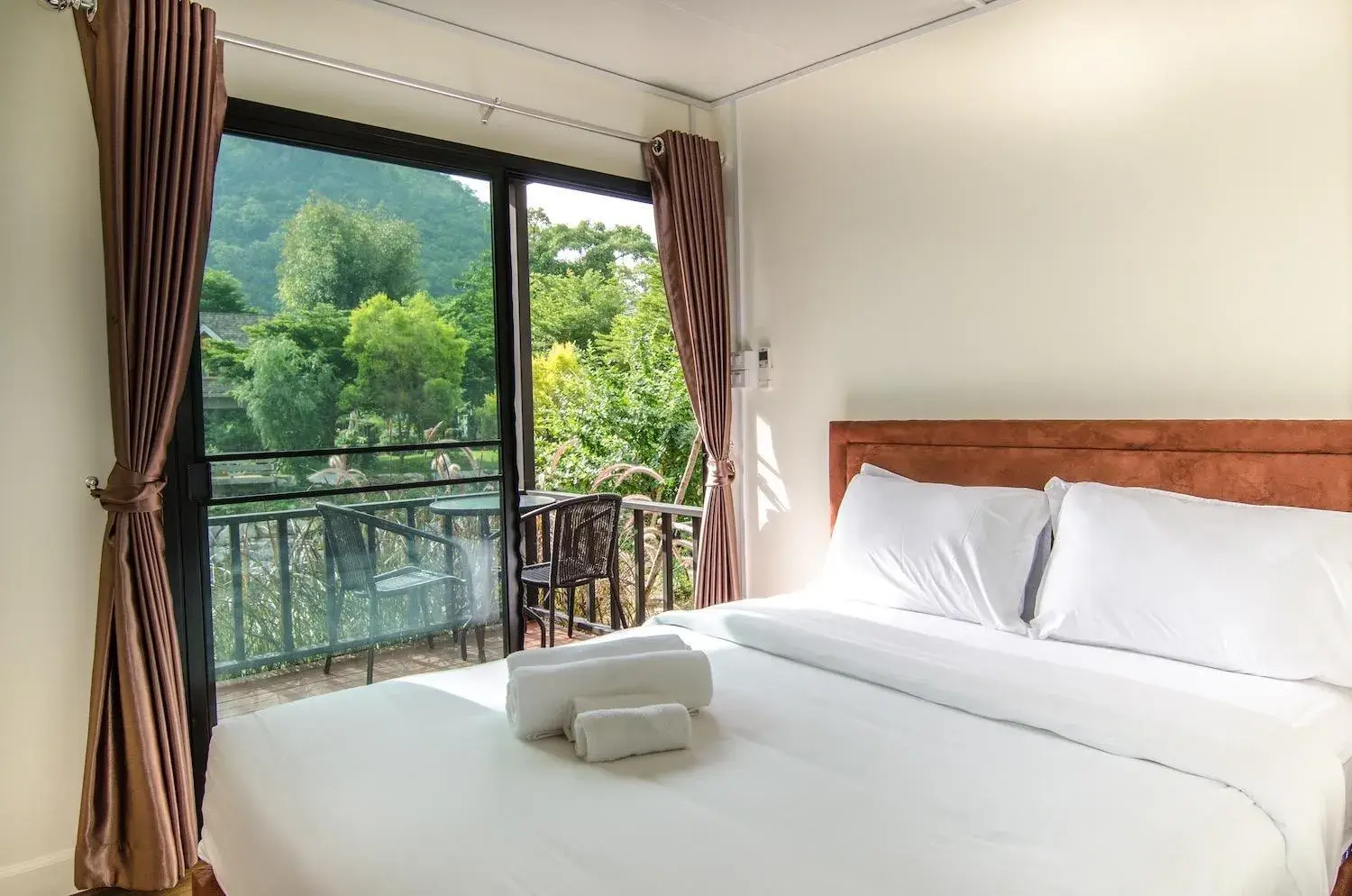 Bed in Tharapana Khaoyai Resort Bed in Tharapana Khaoyai Resort