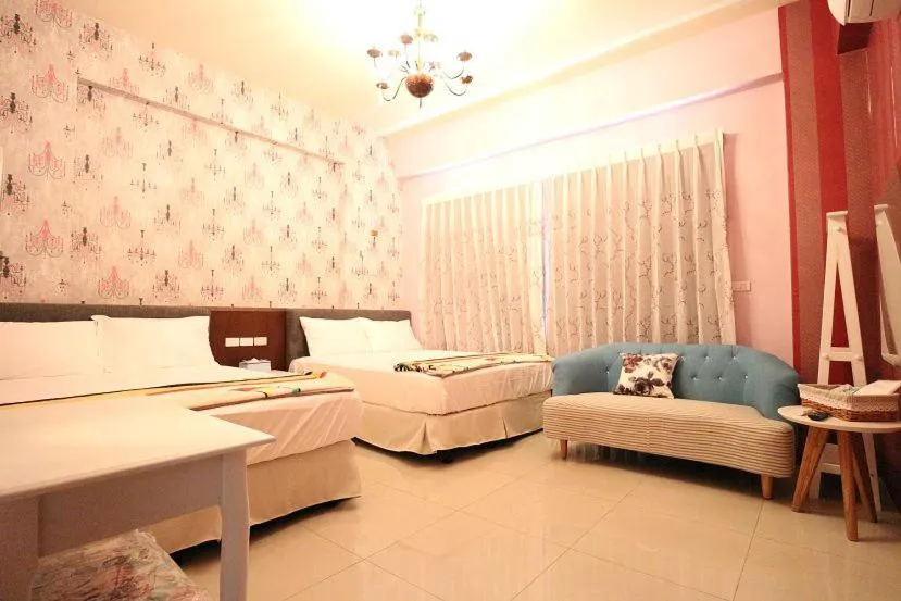 Other, Bed in More the Lodging