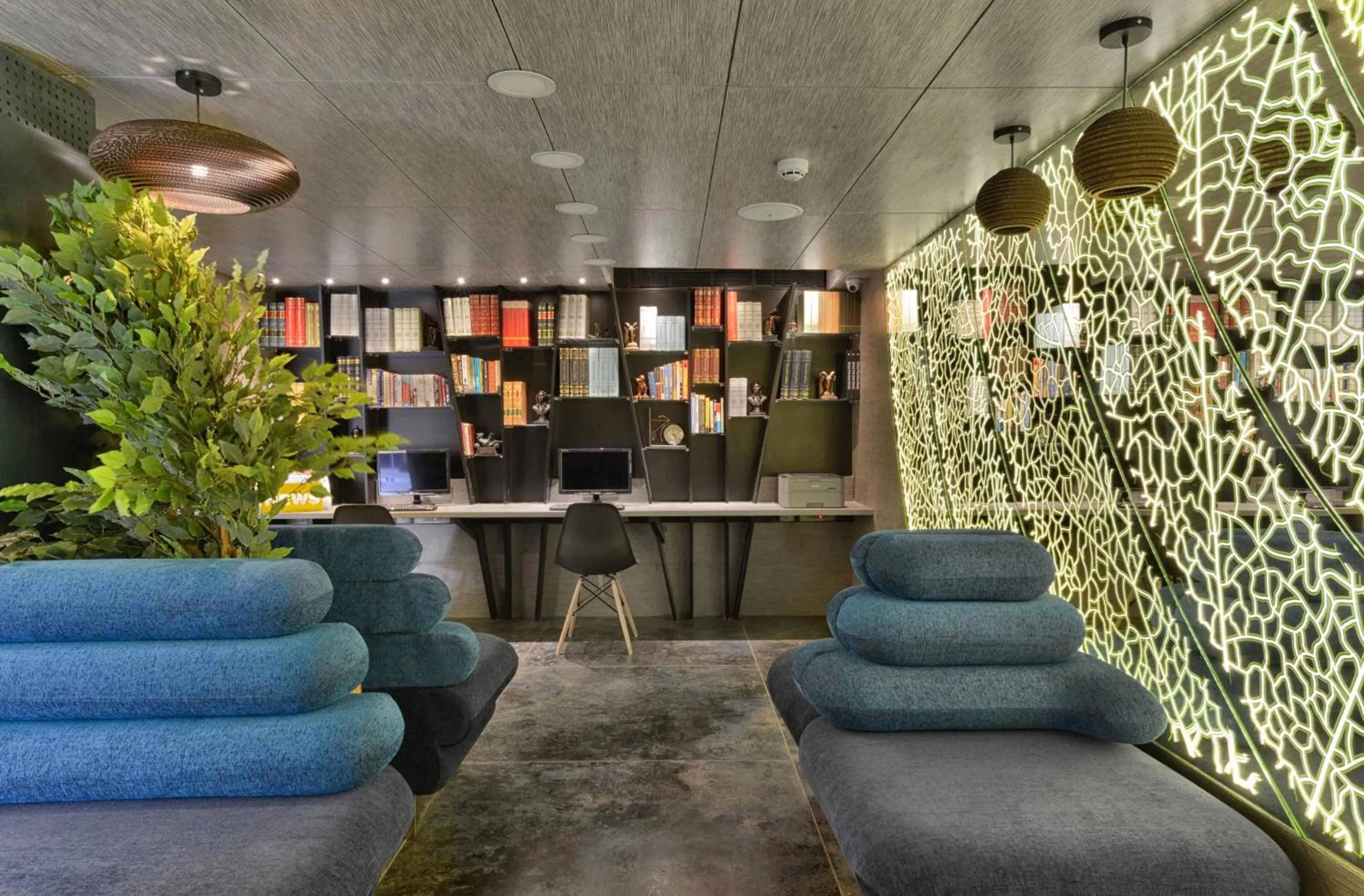 Library in Regenta Central Antarim Ahmedabad