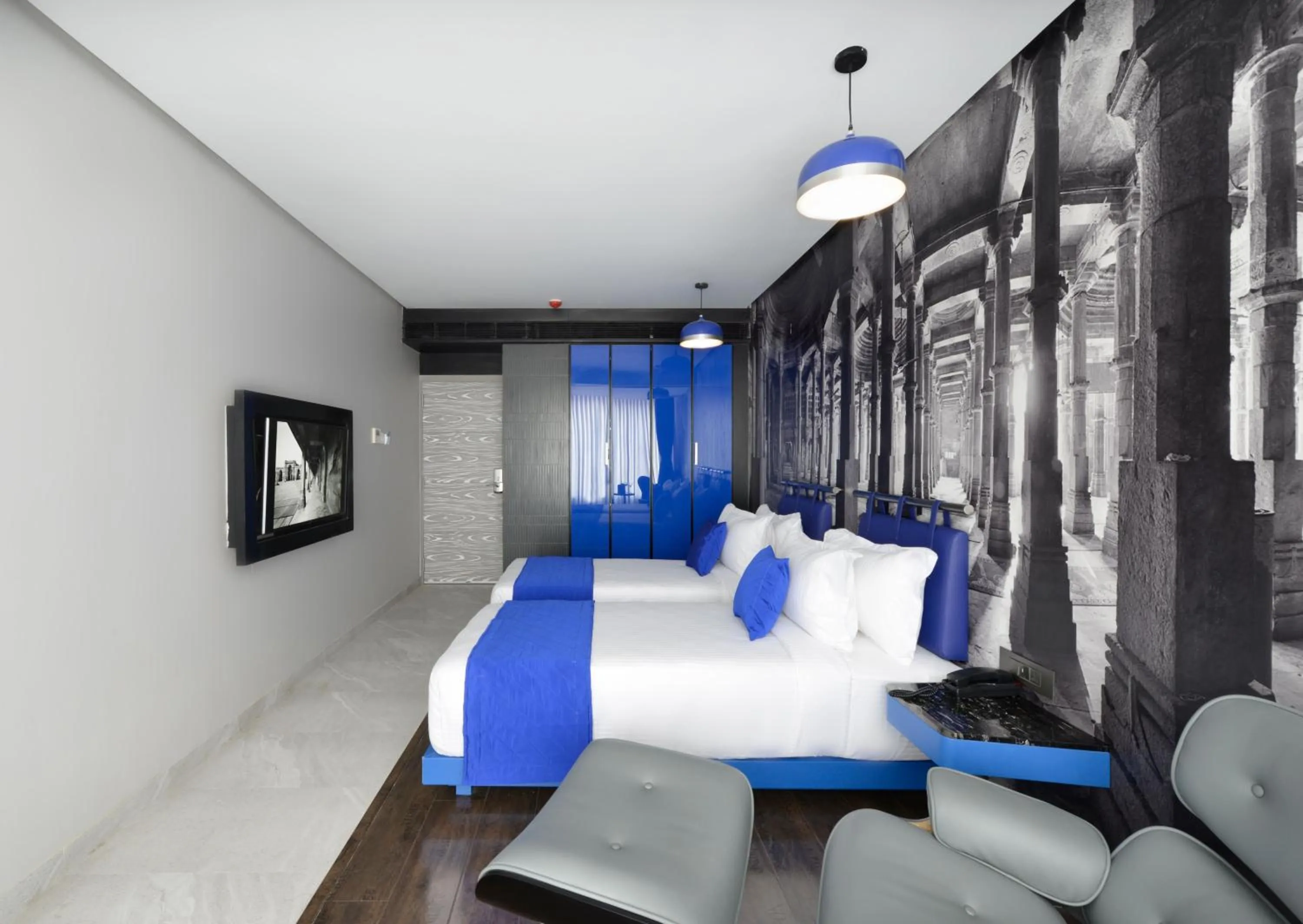 Photo of the whole room, Bed in Regenta Central Antarim Ahmedabad