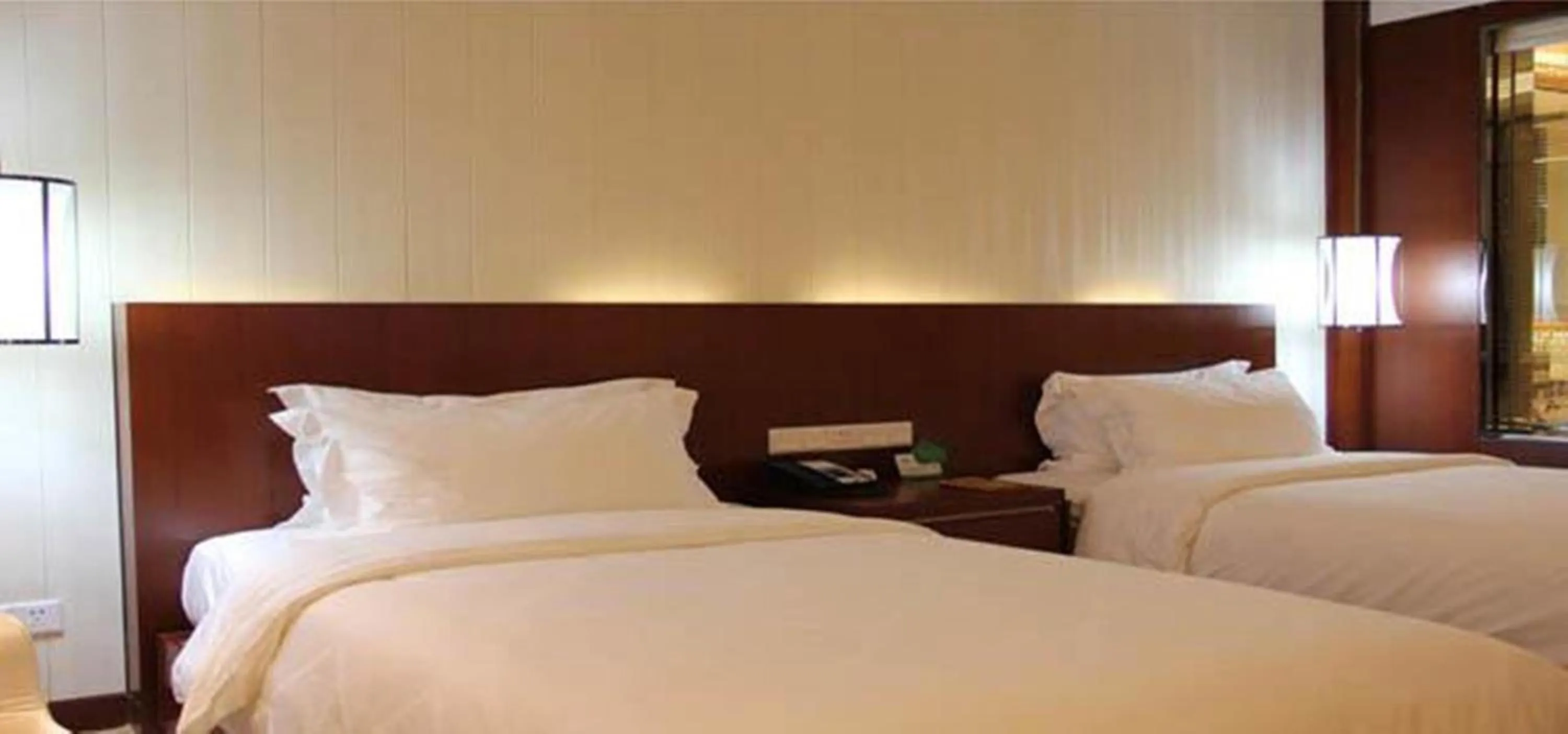 Bedroom, Bed in Jiangsu Haizhou Bayview Conference Center