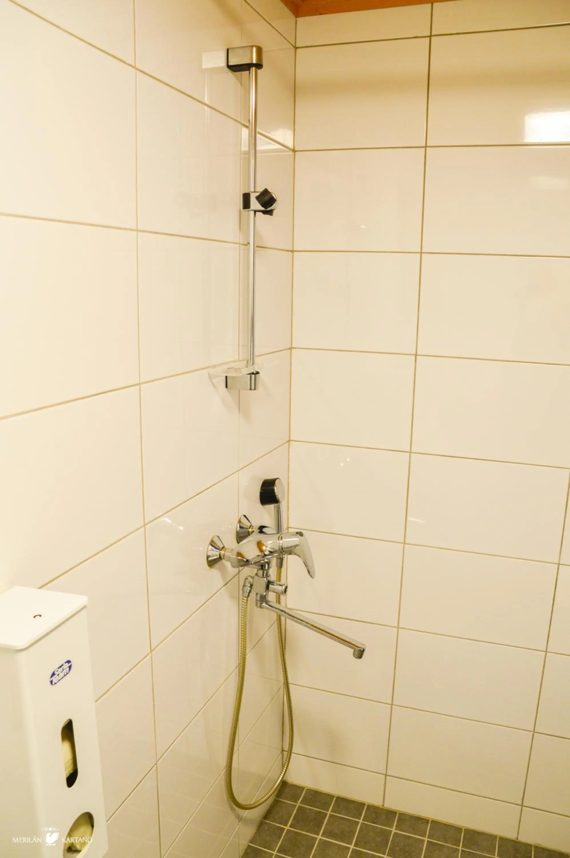 Shower in Merilän Kartano