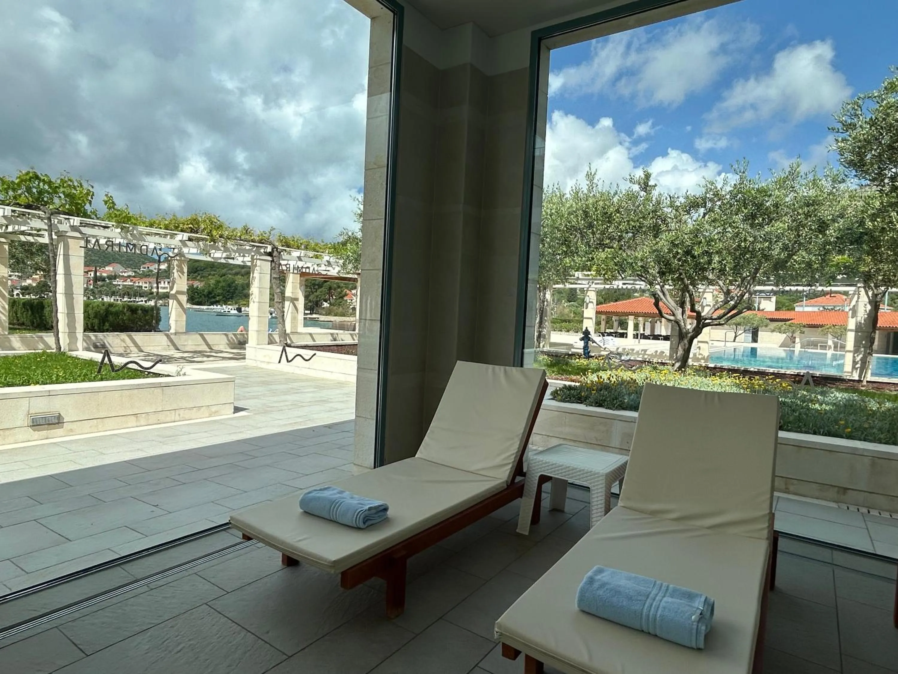 Swimming pool in Admiral Grand Hotel