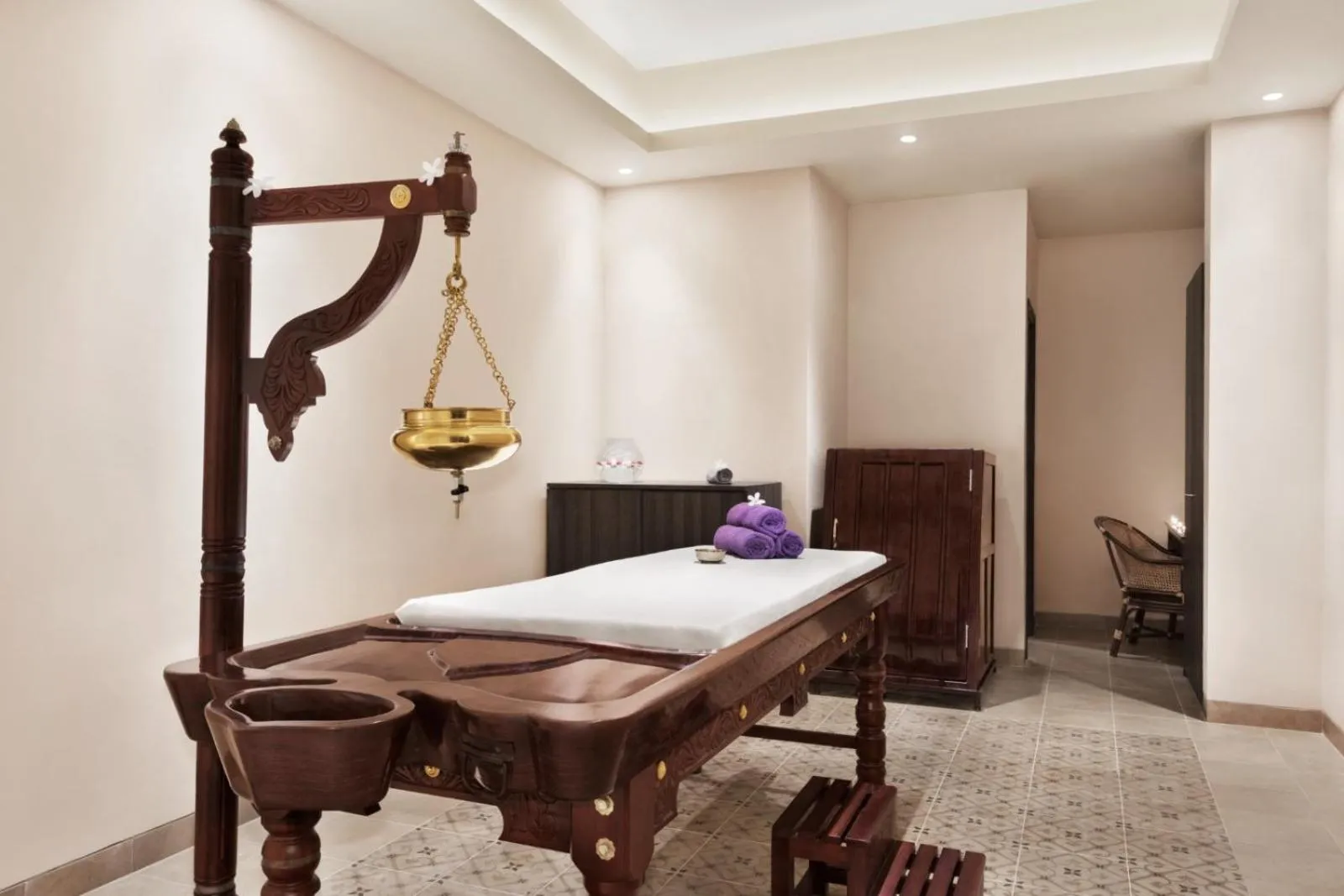 Ramada by Wyndham Lucknow Hotel and Convention Center