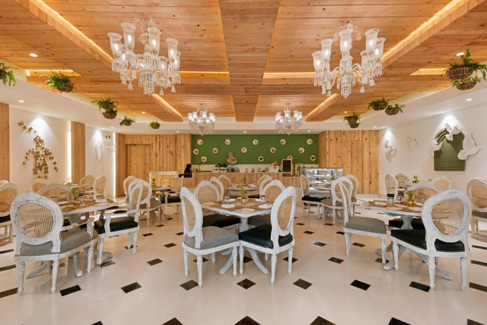 Ramada by Wyndham Lucknow Hotel and Convention Center