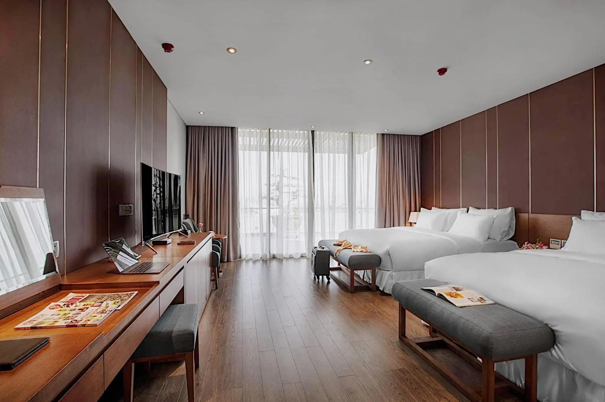 View (from property/room), Bed in Avora Hotel