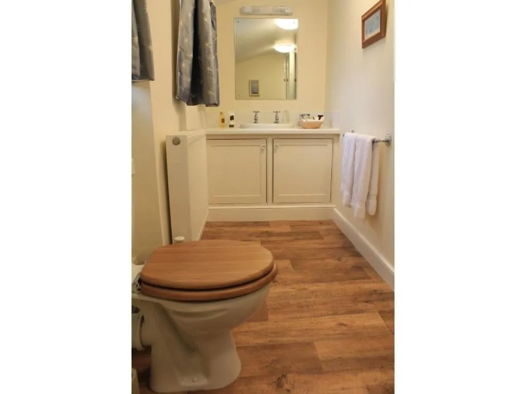 Bathroom in Church Farmhouse B & B