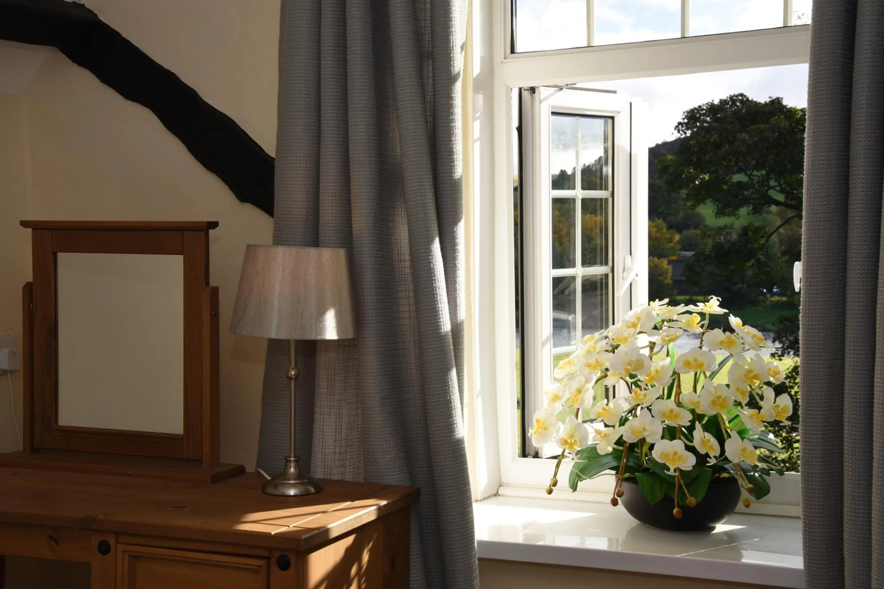 The Llanelwedd Arms Hotel