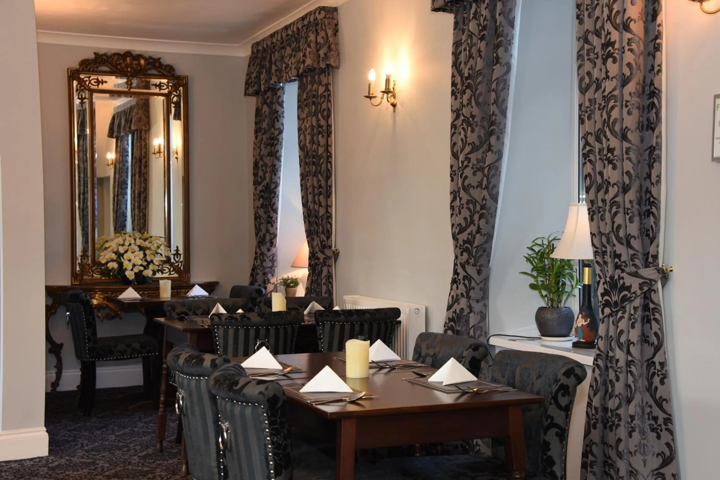 The Llanelwedd Arms Hotel