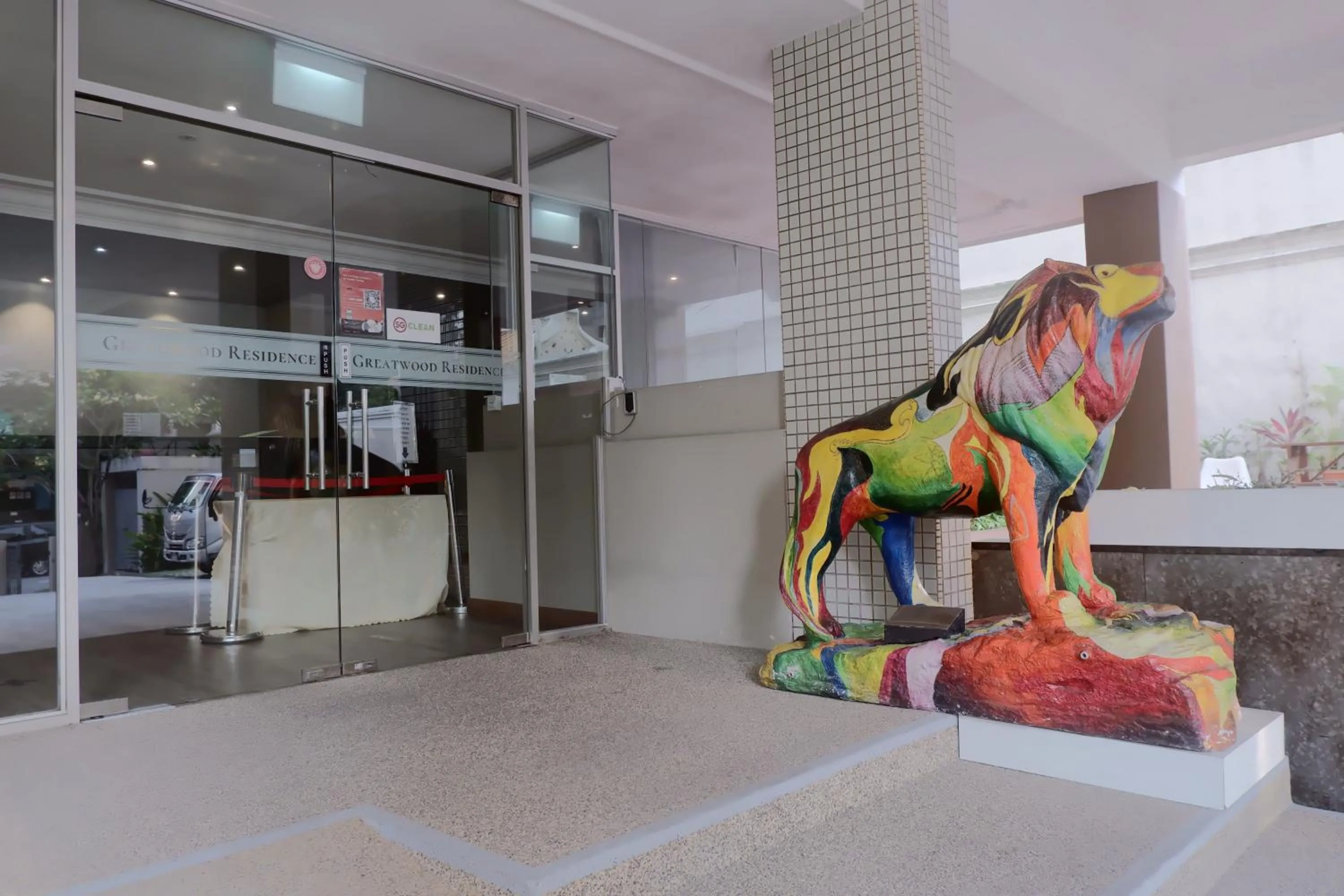 Facade/entrance in Greatwood Residence at Devonshire