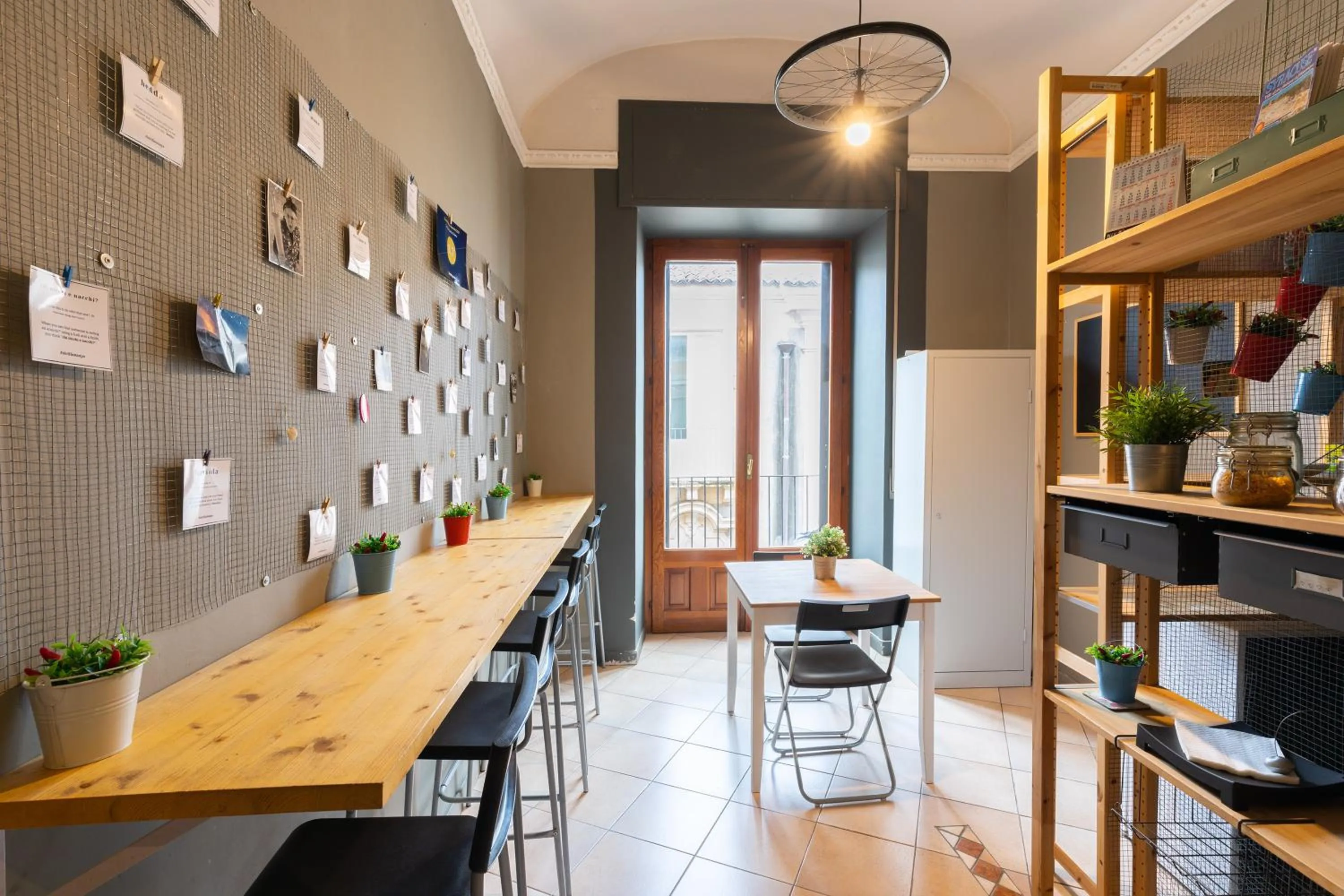 Communal lounge/ TV room in Terrazza Santa Chiara